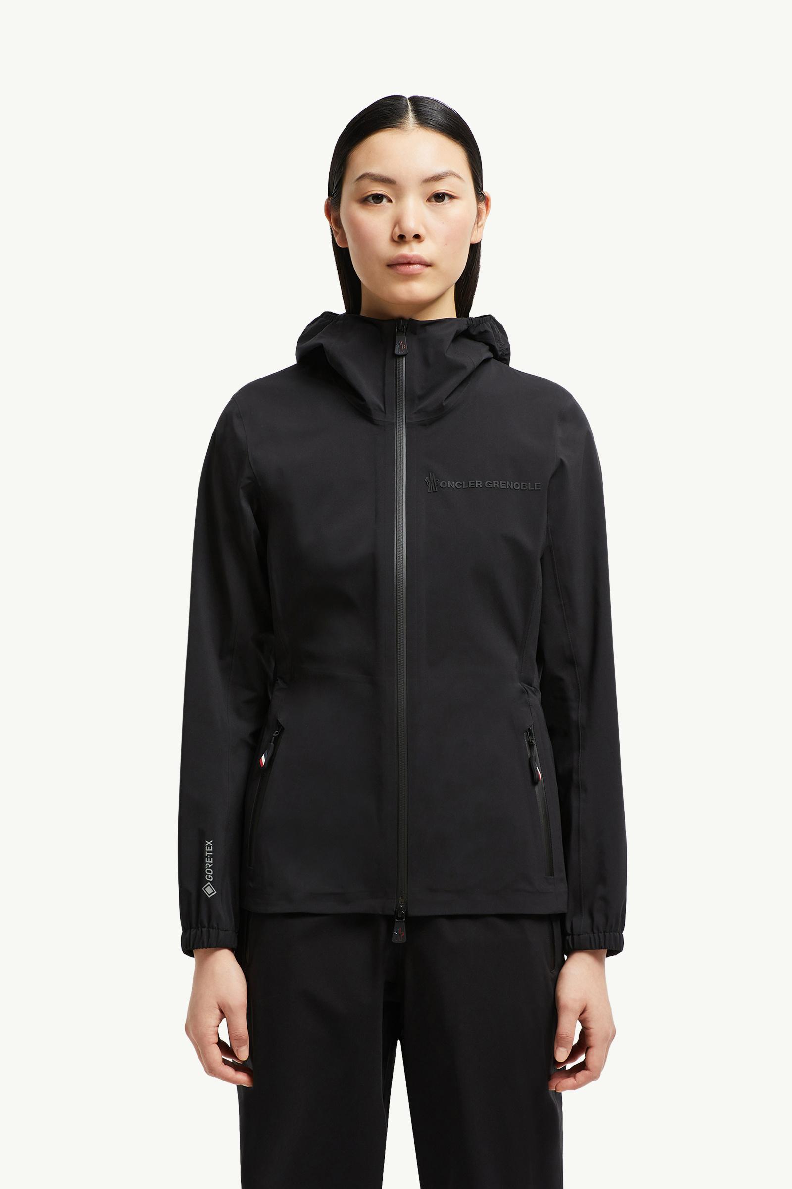 【送料&関税込】Moncler Grenoble Womens Waterproof Waistcoat Moncler Grenoble Women's Waterproof Waistcoat | italist