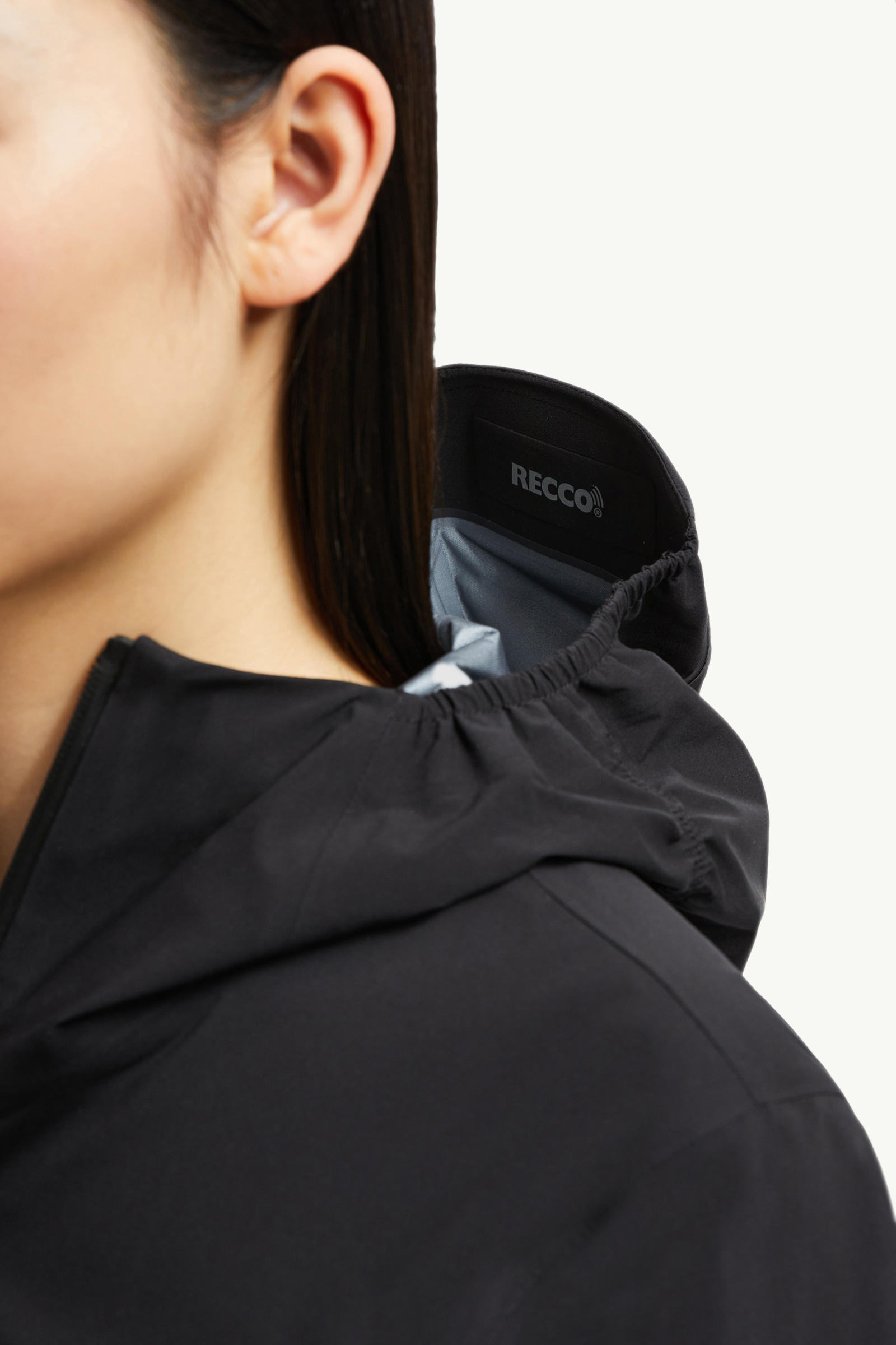 Valles Hooded Shell Jacket Women Black Moncler 8