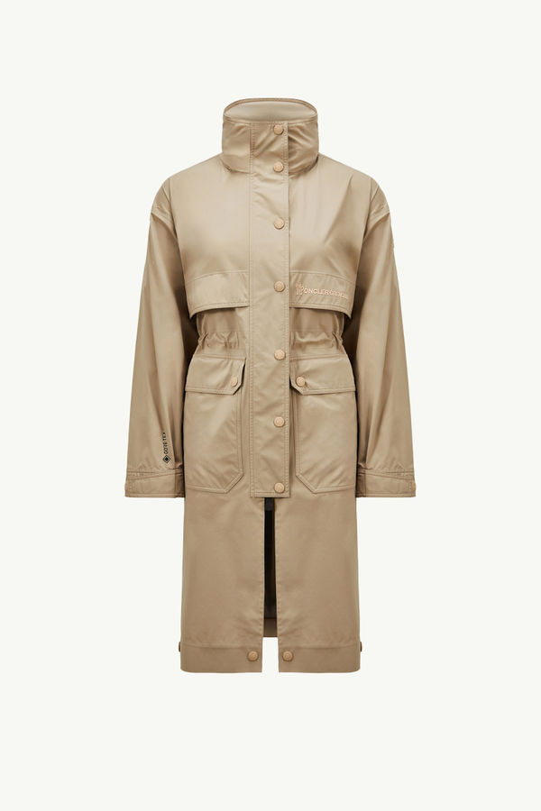 https://moncler-cdn.thron.com/api/v1/content-delivery/shares/dpx6uv/contents/K10981C000015987M212_F/image/K10981C000015987M212_F