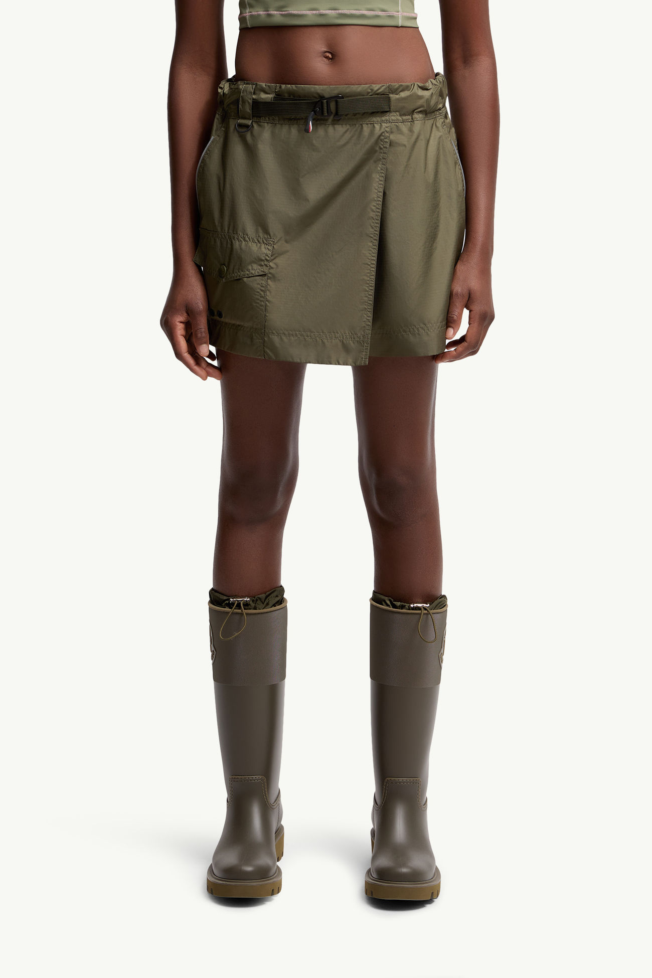 Mini jupe-short avec ceinture Femmes Vert Olive Moncler 3