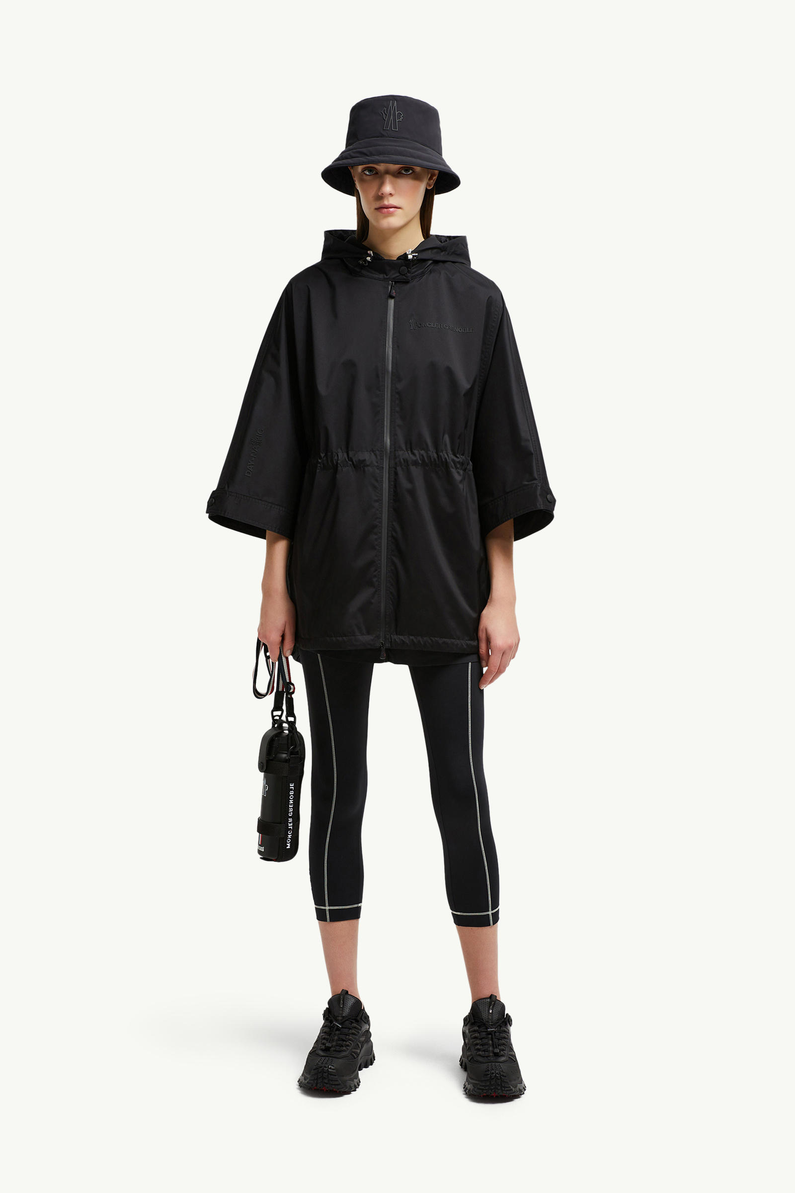 Vorassy Packable Hooded Cape Women Black Moncler 0