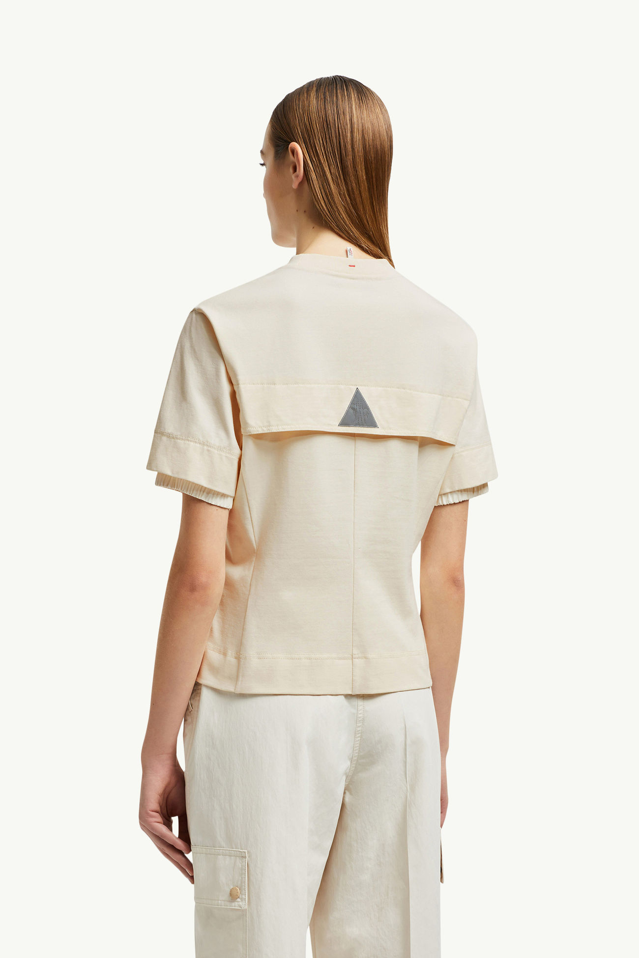 T-shirt in cotone con patch logato Donna Bianco Avorio Moncler 4