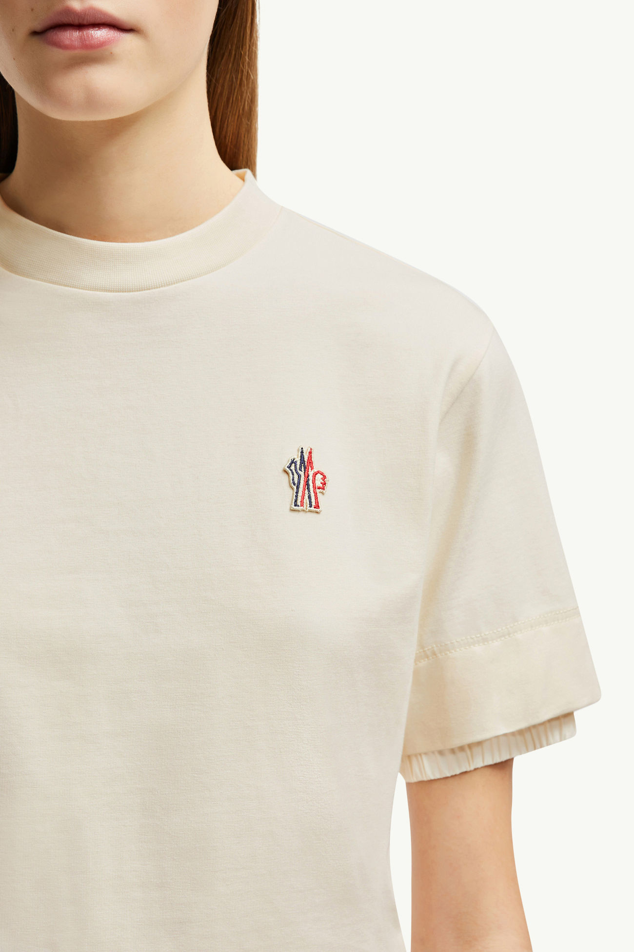 Camiseta de algodón con parche con logotipo Mujer Blanco Marfil Moncler 5