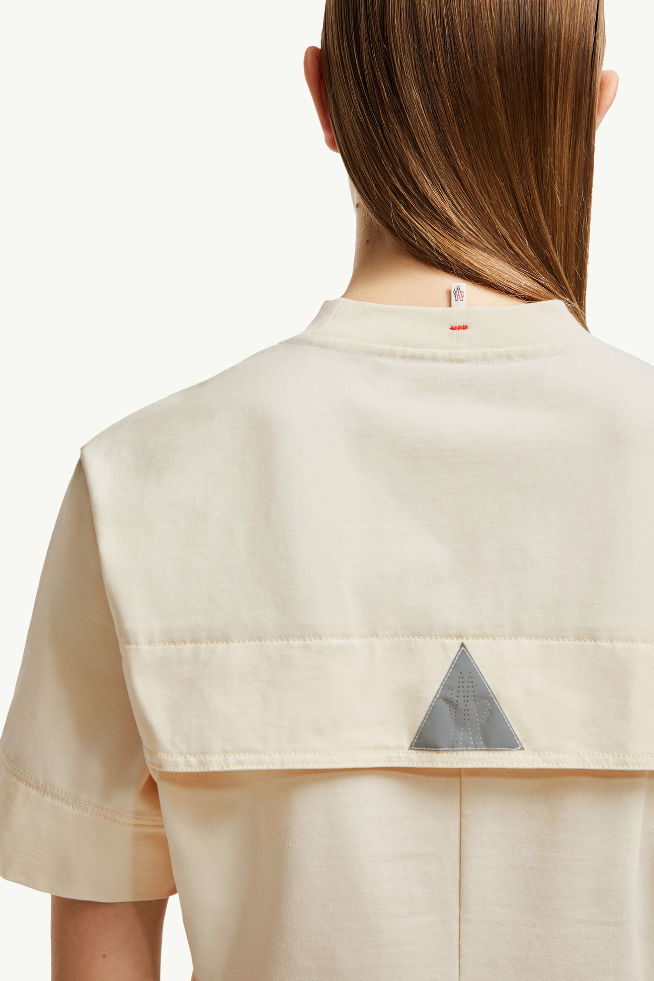 Camiseta de algodón con parche con logotipo Mujer Blanco Marfil Moncler 6