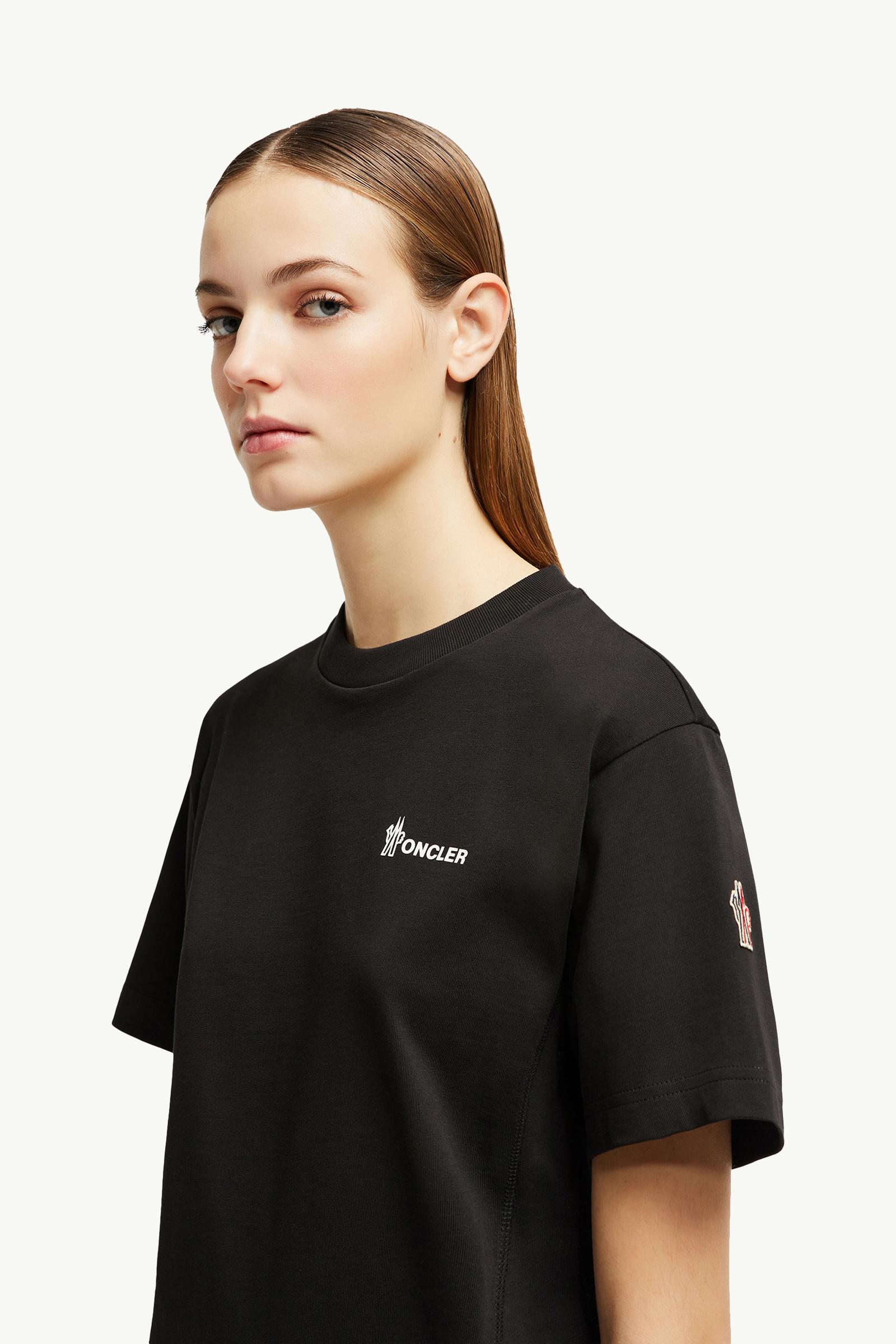 Embossed Logo Cotton T-Shirt Women Black Moncler 1