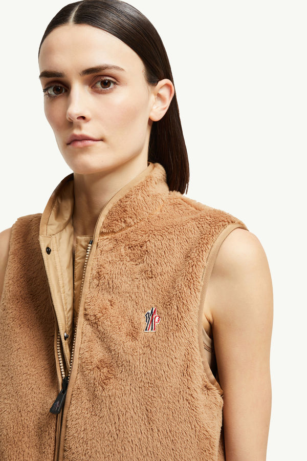 ベスト レディース キャメルベージュ Moncler 1