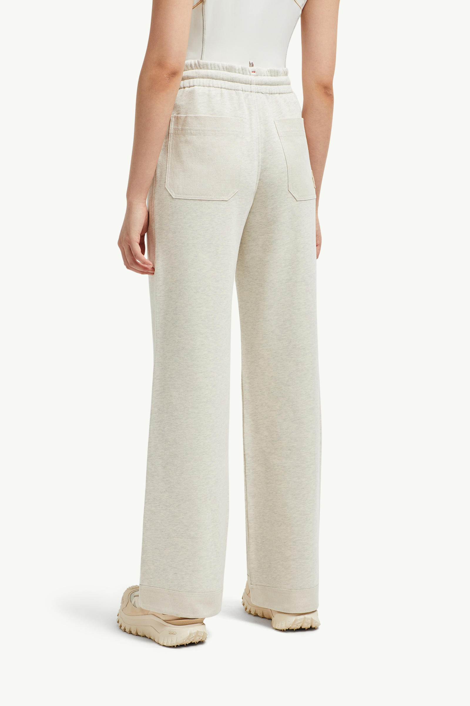 Pantalon de survêtement en coton et lin Femmes Gris Glacier Moncler 4