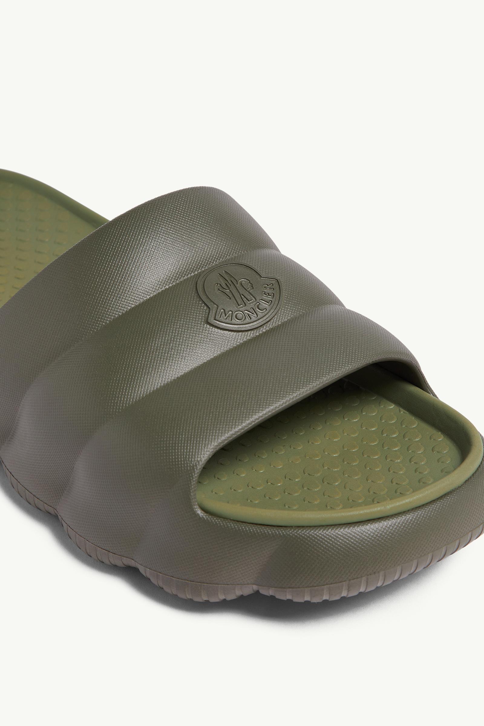 Lilo Quilted Eva Sliders Men Green Moncler 1