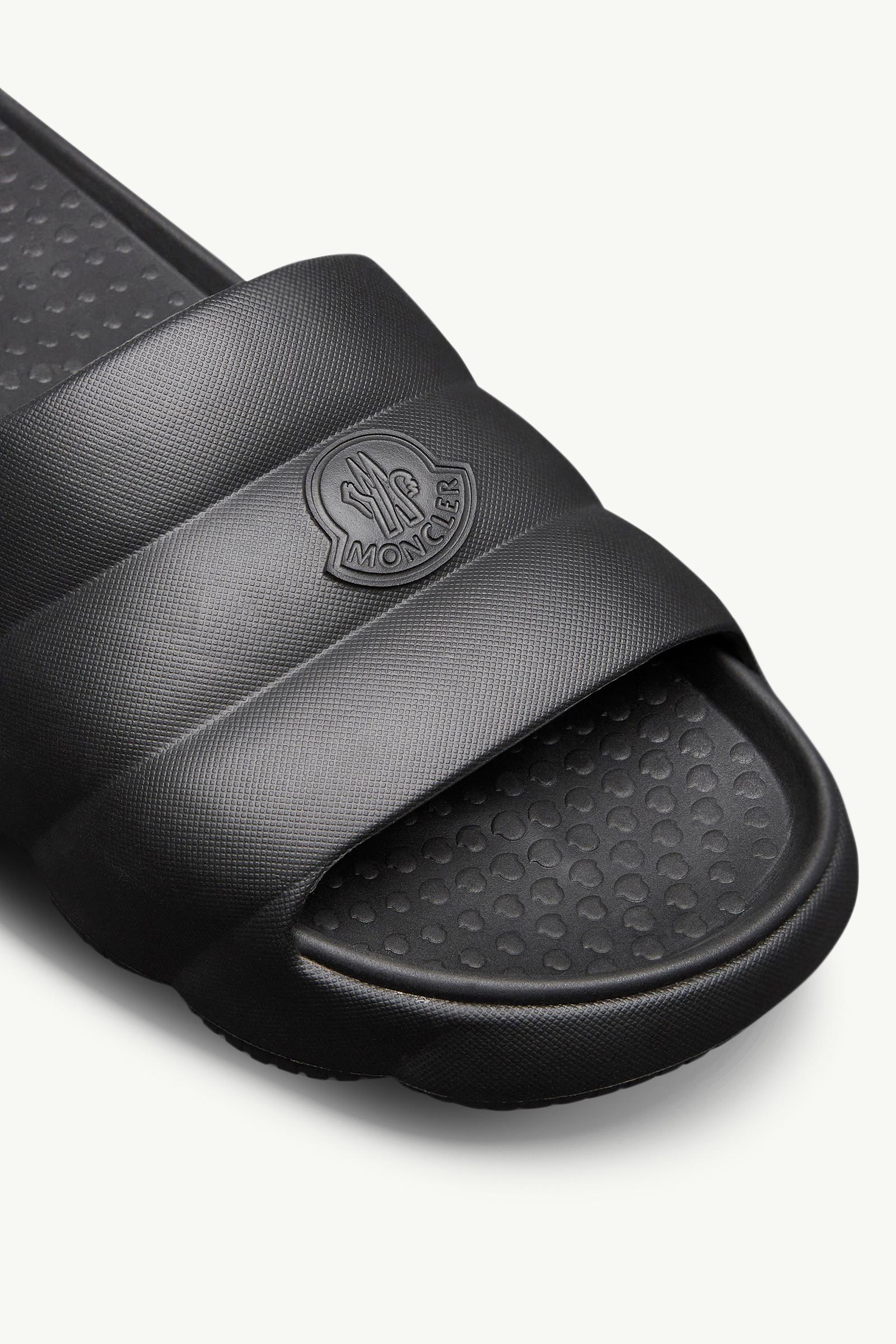 Lilo Quilted Eva Sliders Men Black Moncler 1