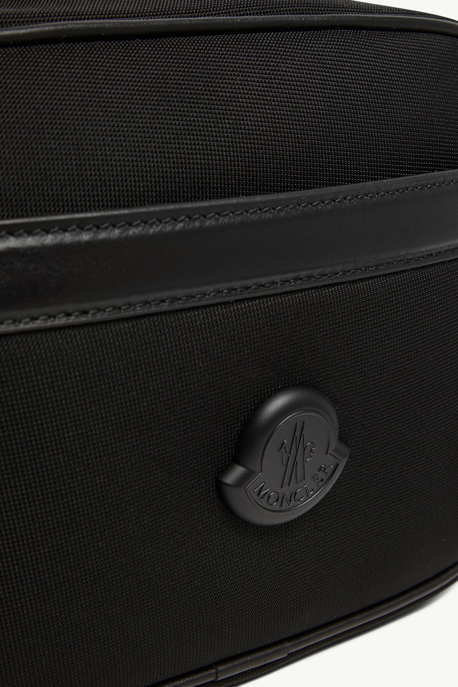 美品！モンクレール♡バーベルネイビー0サイズ♡ Black Pierrick Water-Repellent Crossbody Bag - Bags & Small