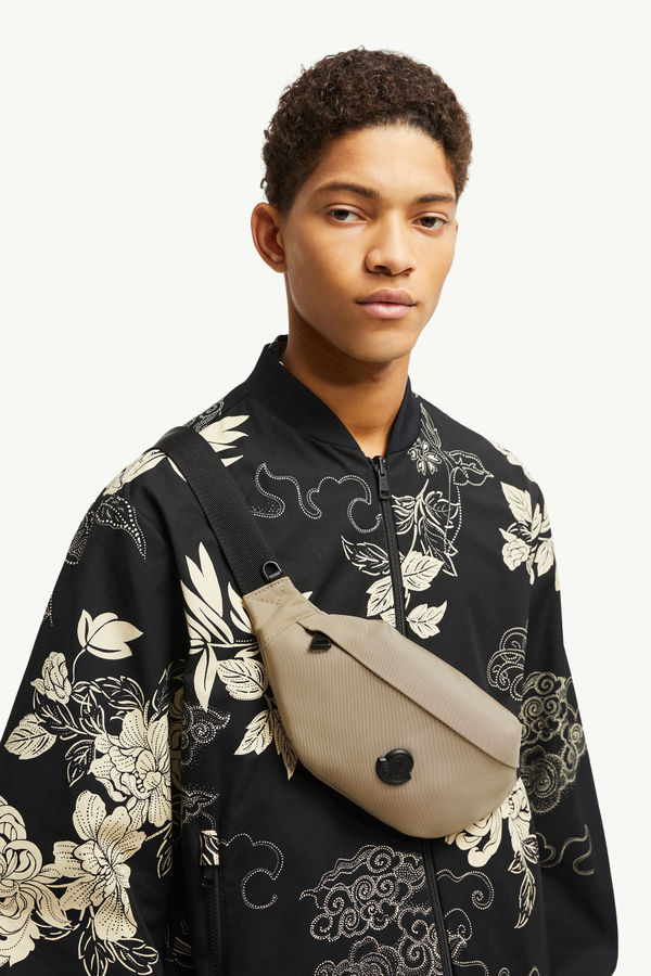 Duranceベルトバッグ メンズ ベージュ Moncler 1