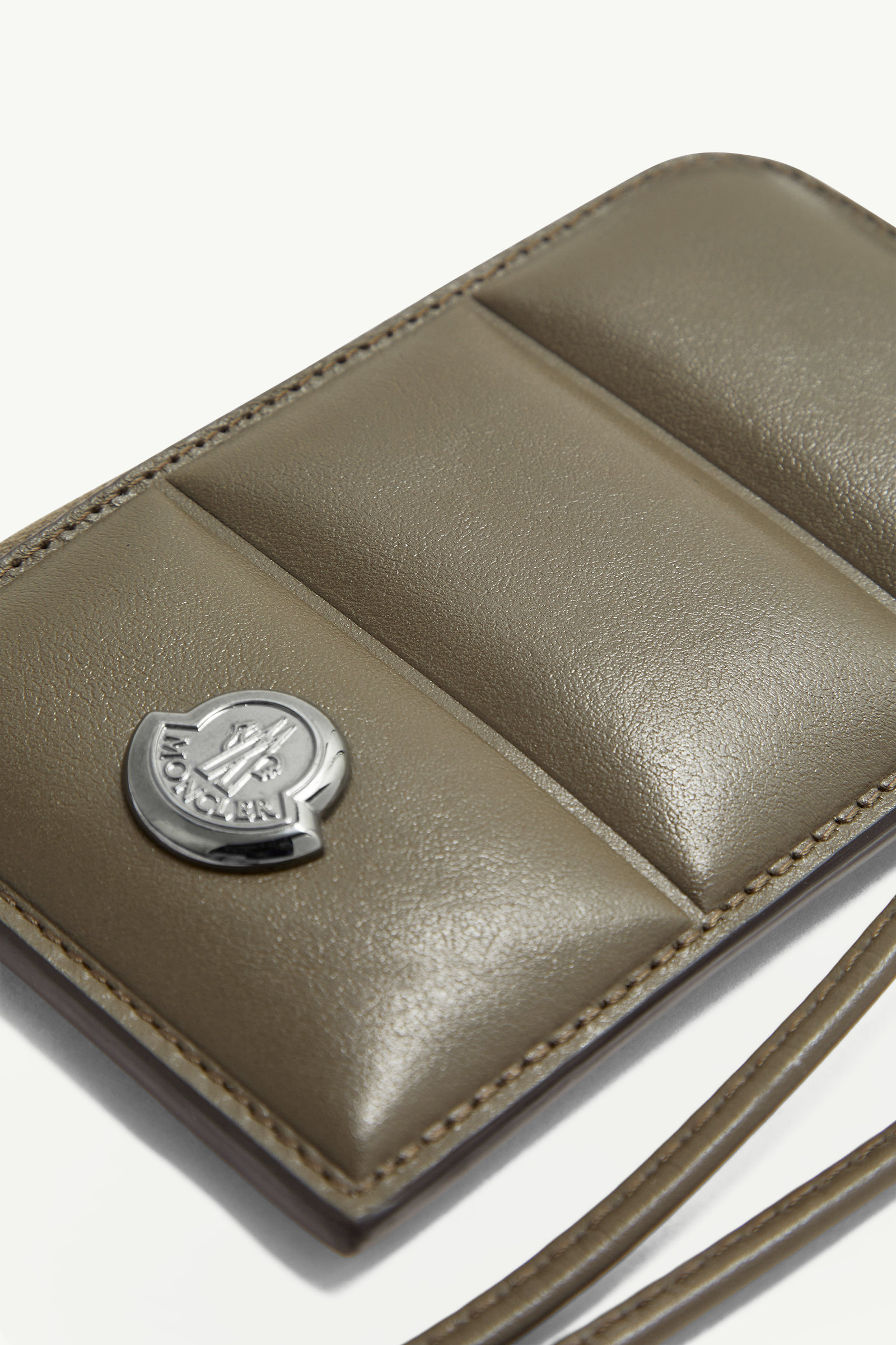 Portacarte in pelle trapuntata Doudoune Uomo Verde Oliva Moncler 2