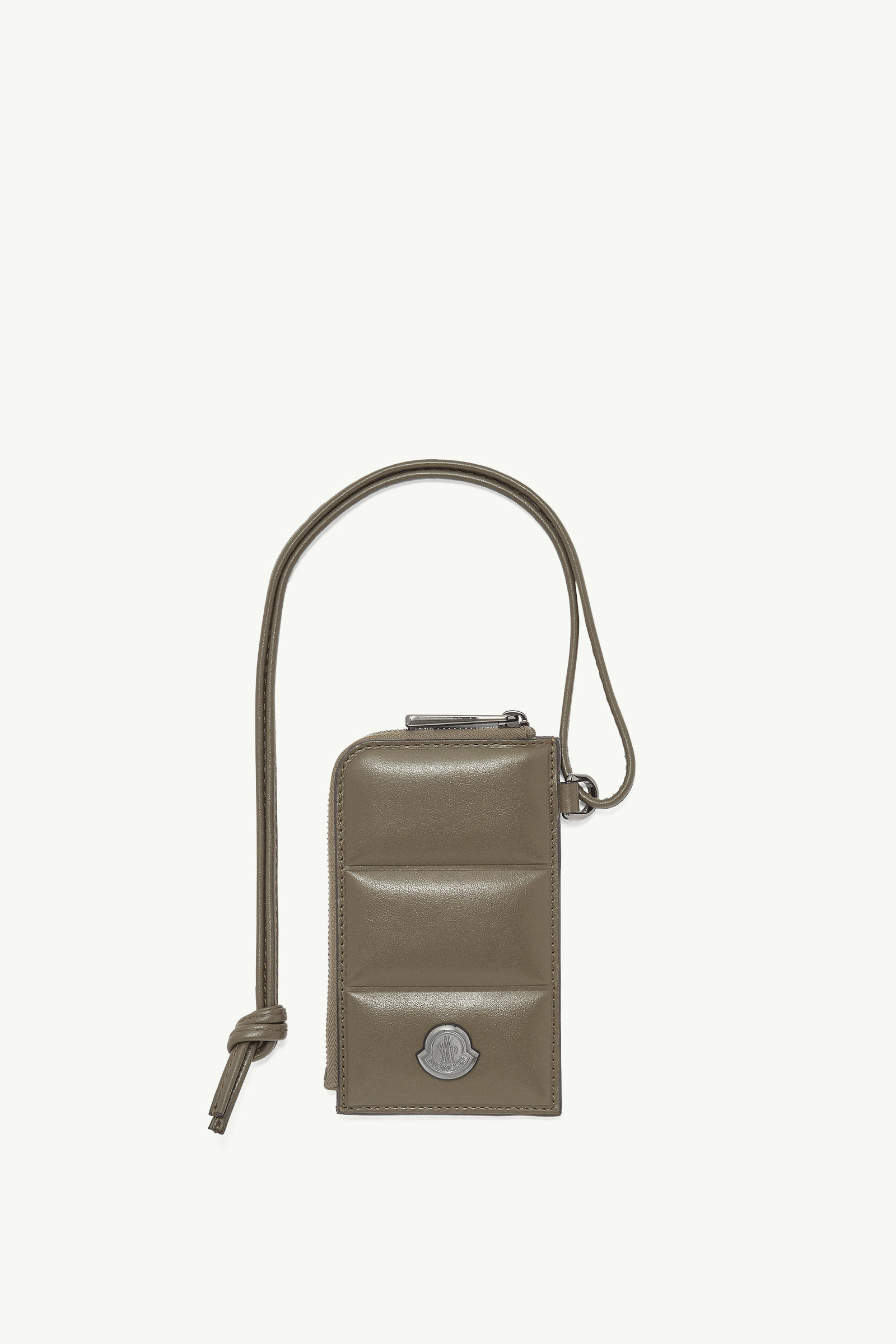 https://moncler-cdn.thron.com/api/v1/content-delivery/shares/dpx6uv/contents/K109A6G00003M5871833_F/image/K109A6G00003M5871833_F