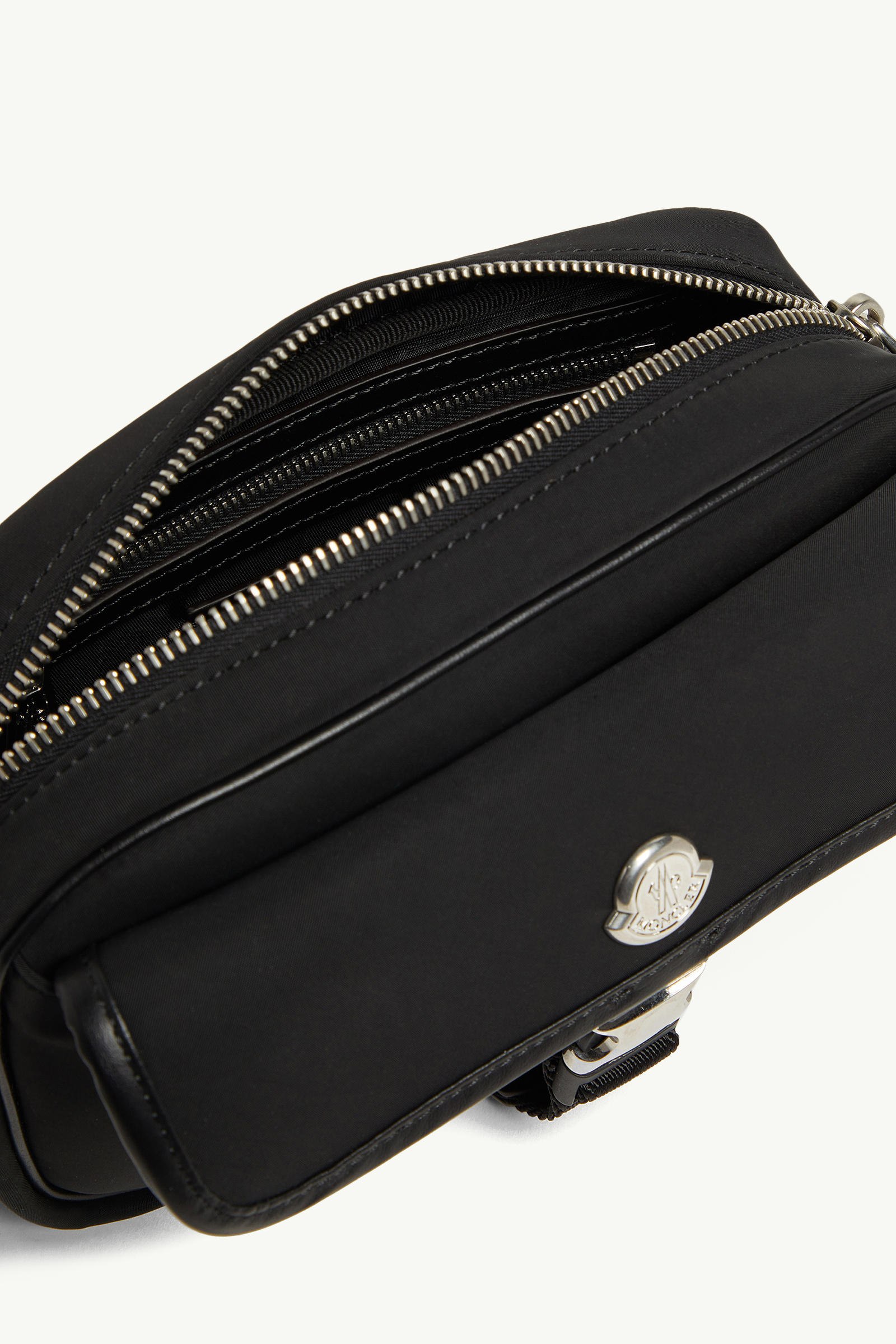 New Trick Water-Repellent Crossbody Bag Women Black Moncler 4