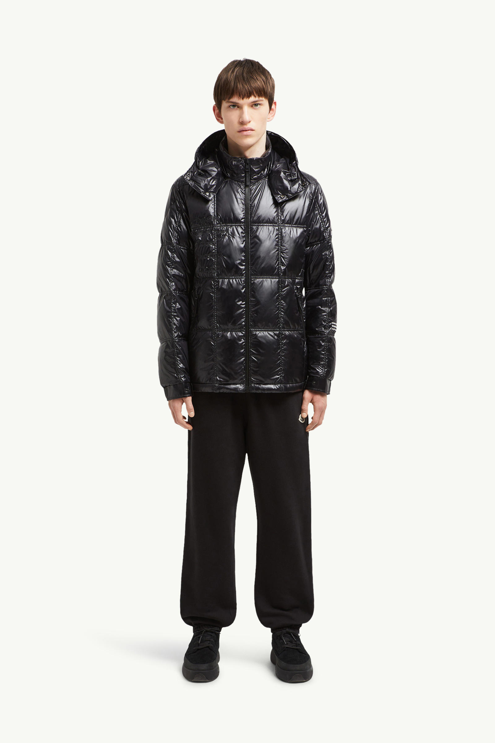 Moncler x FRGMT Chaka男士连帽短款羽绒夹克外套 男士 黑色 Moncler 0