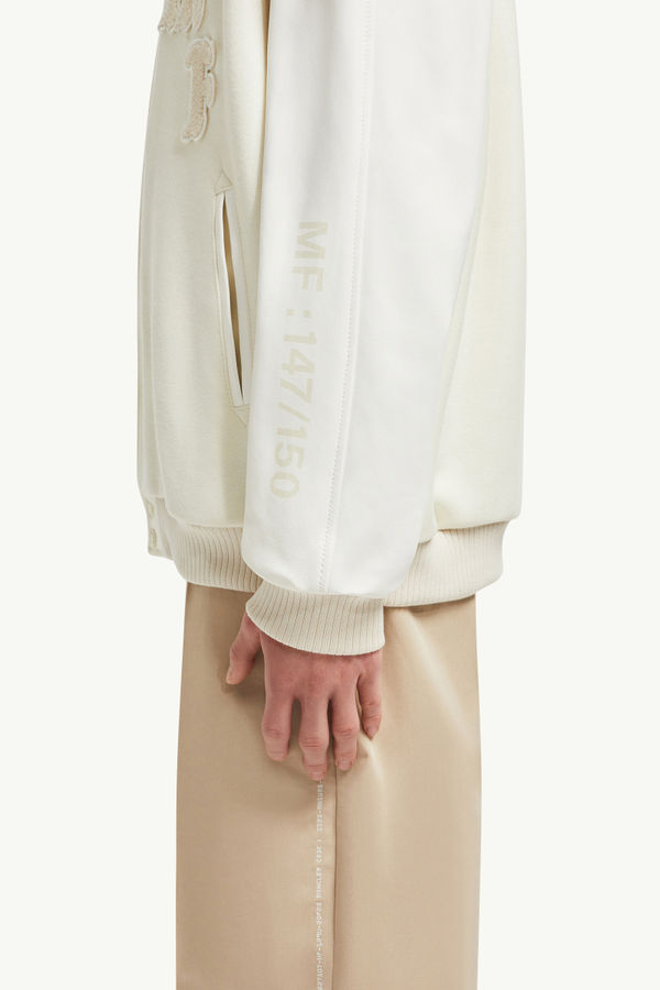 Moncler x FRGMT Lokiジャケット メンズ ライトベージュ Moncler 6