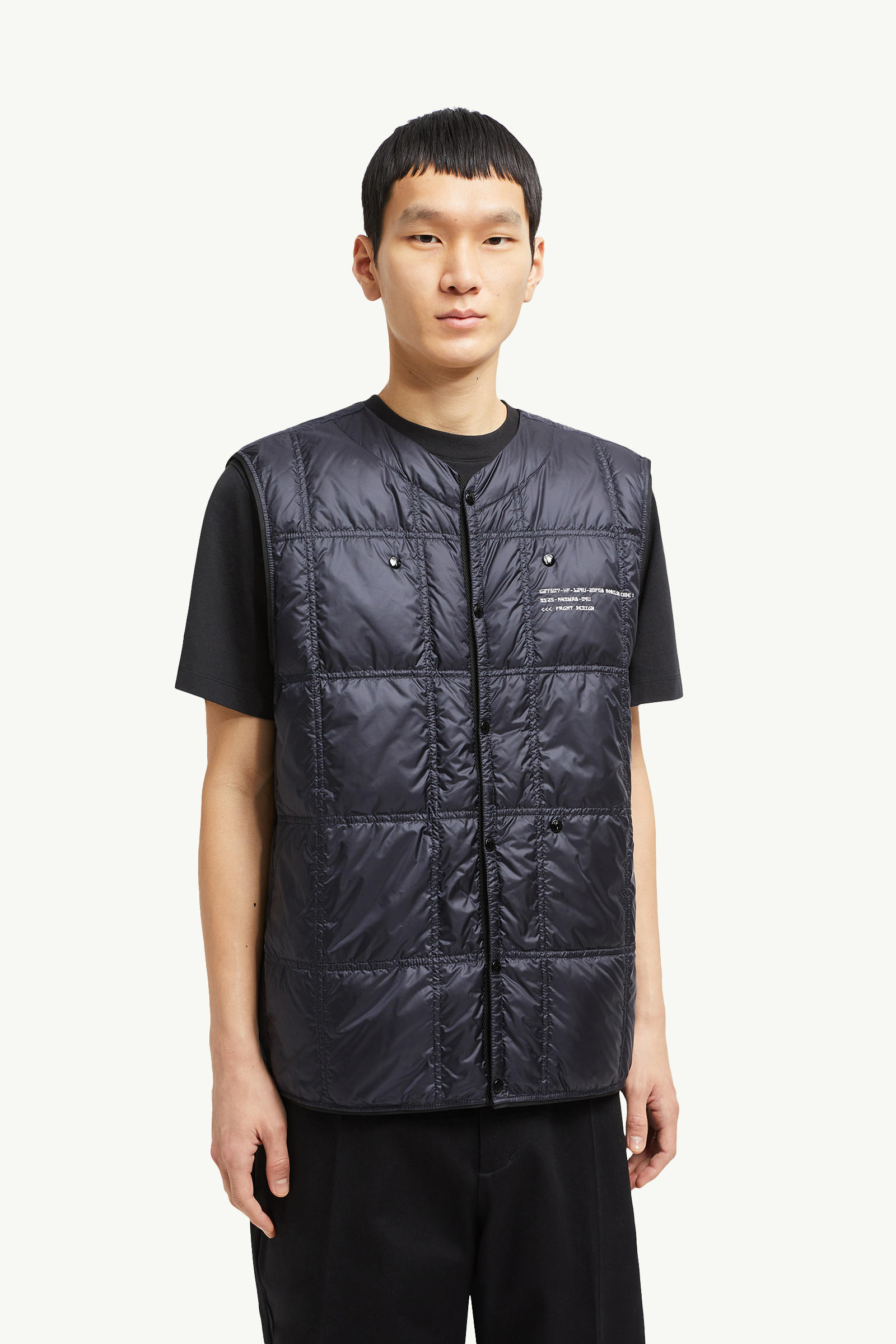 Moncler x FRGMT Vaile Packable Down Gilet Men Navy Blue Moncler 3