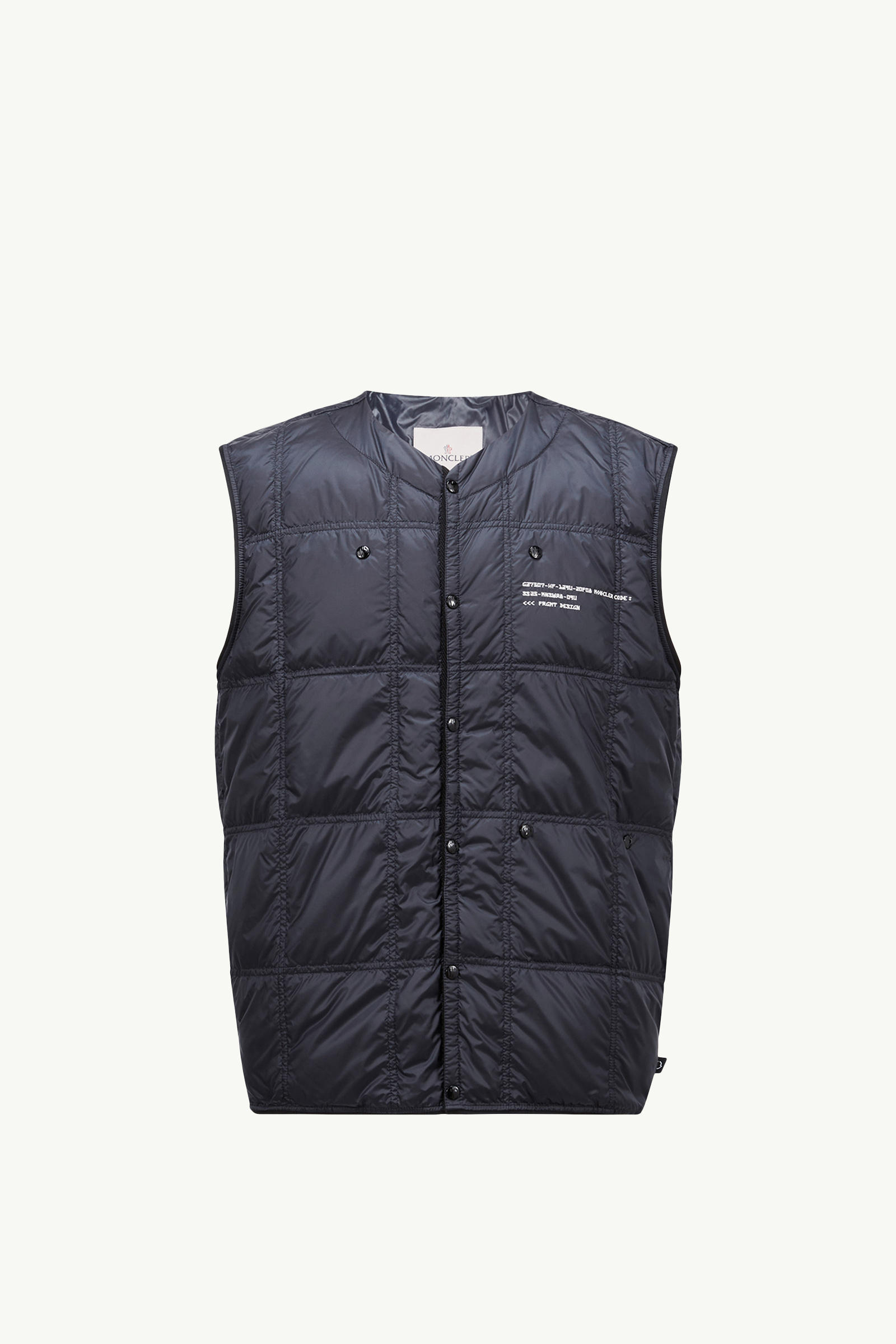 https://moncler-cdn.thron.com/api/v1/content-delivery/shares/dpx6uv/contents/K109U1A00016M6114742_F/image/K109U1A00016M6114742_F