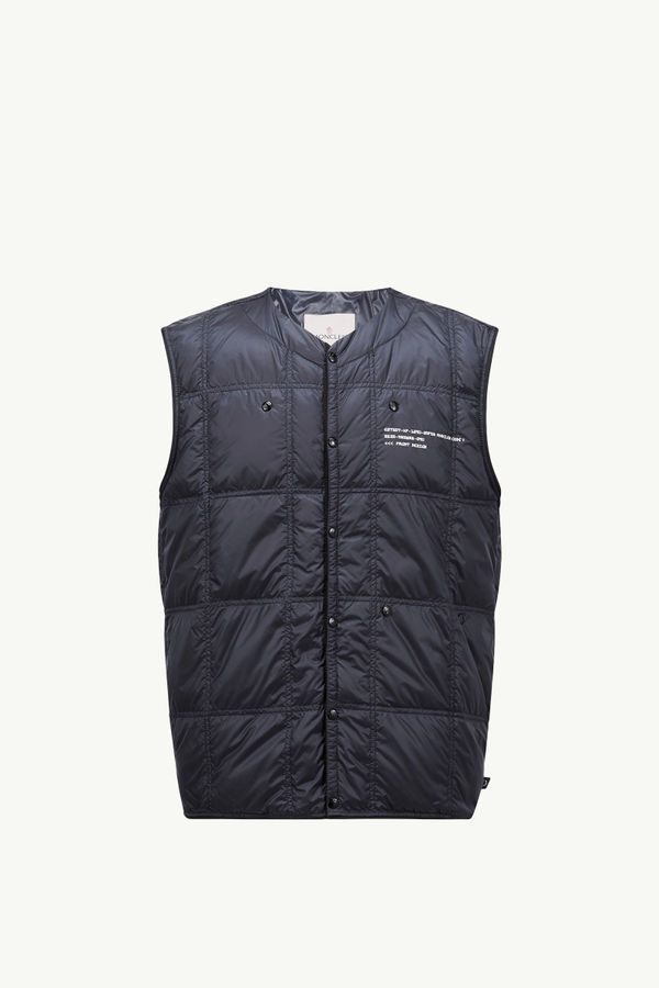 Moncler x FRGMT Vaile Packable Down Gilet Men Navy Blue Moncler 2