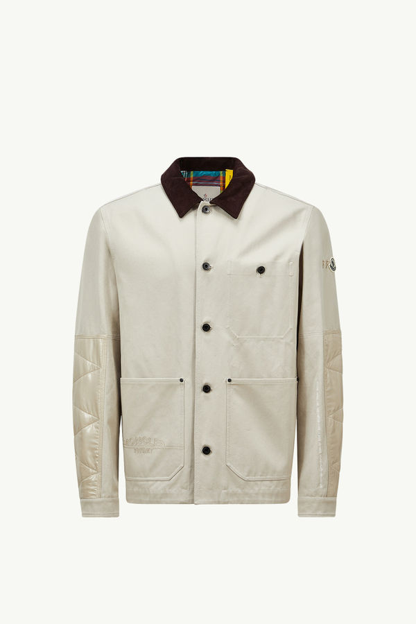 https://moncler-cdn.thron.com/api/v1/content-delivery/shares/dpx6uv/contents/K109U1A00018M5267216_F/image/K109U1A00018M5267216_F
