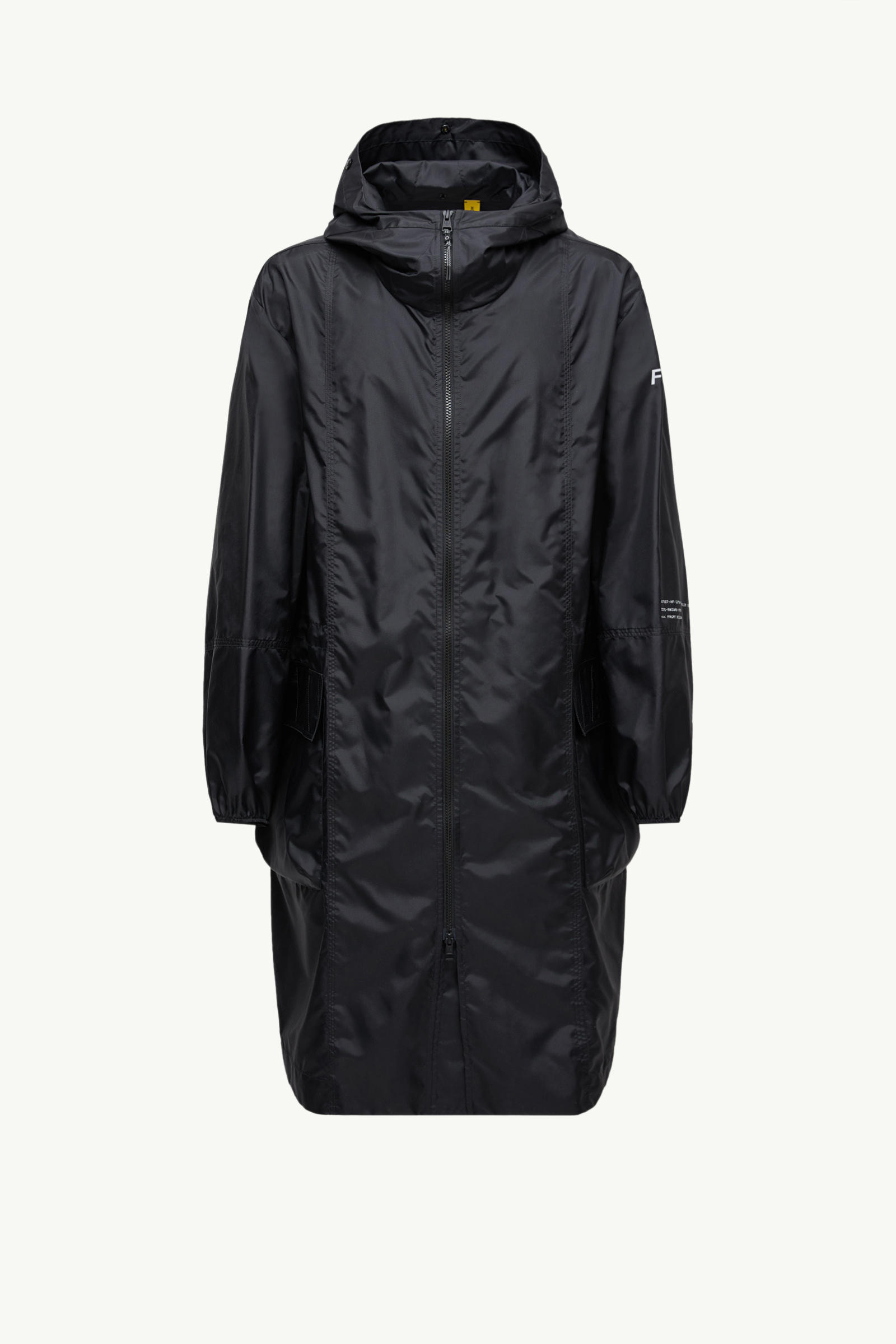 https://moncler-cdn.thron.com/api/v1/content-delivery/shares/dpx6uv/contents/K109U1C00003M5238999_F/image/K109U1C00003M5238999_F