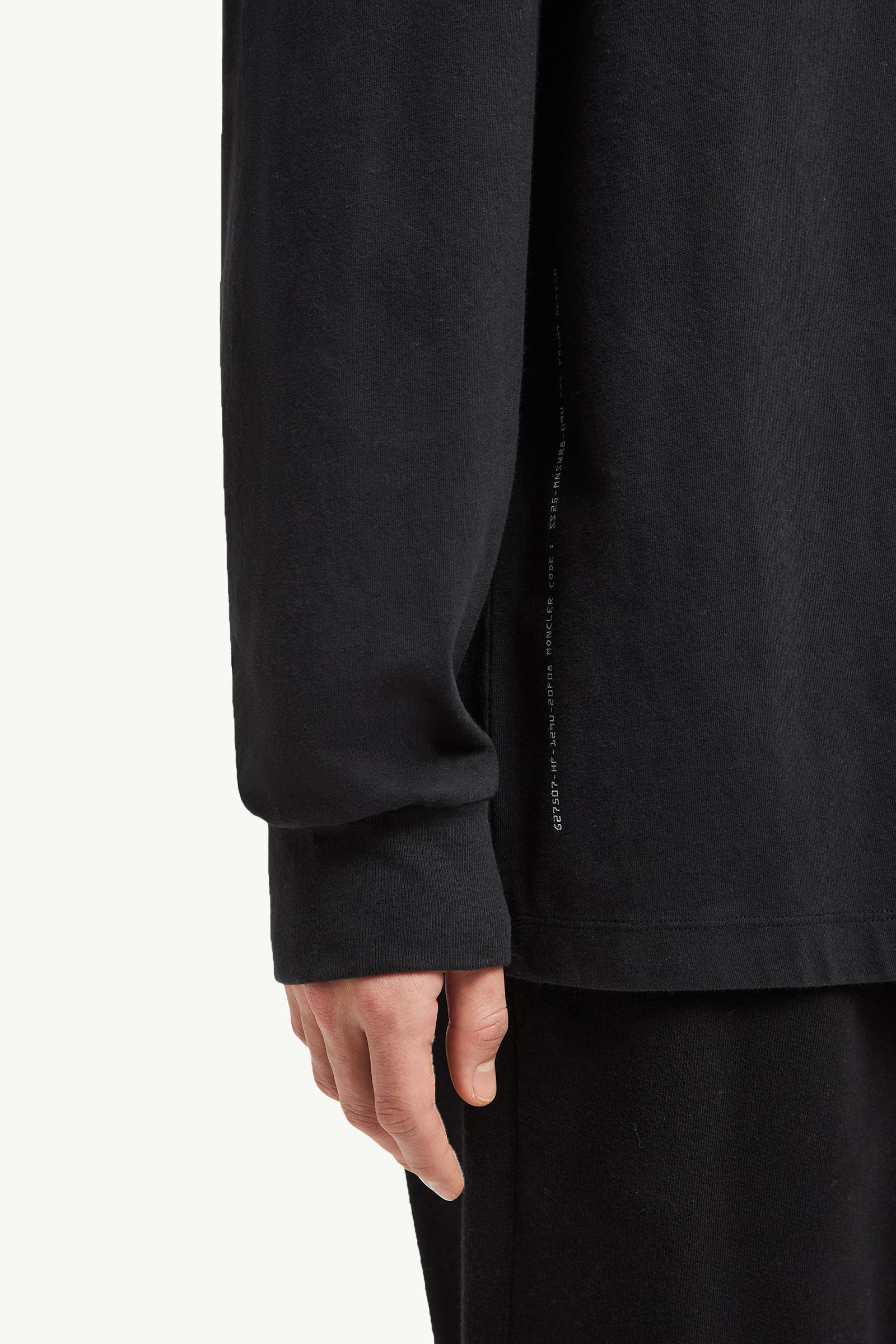 ブラック Moncler x FRGMT ロングスリーブTシャツ : Moncler x