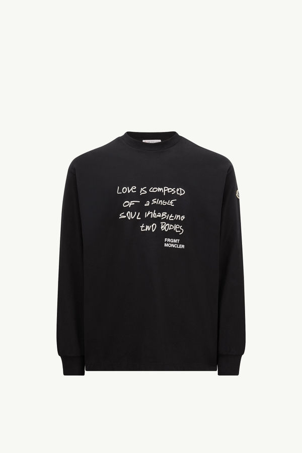 https://moncler-cdn.thron.com/api/v1/content-delivery/shares/dpx6uv/contents/K109U8D00003M3265999_F/image/K109U8D00003M3265999_F