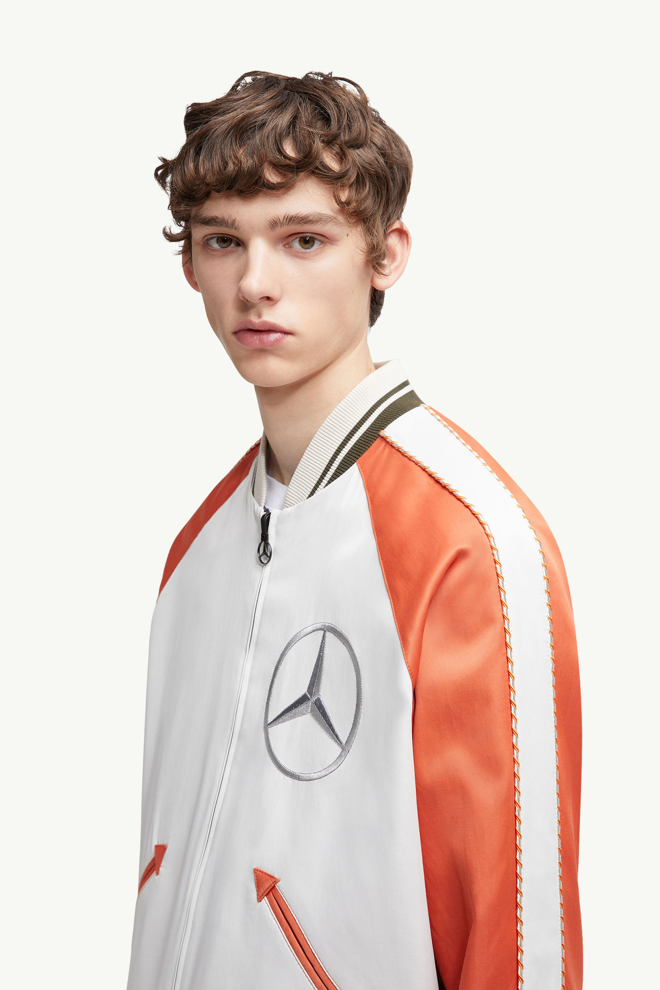 Moncler x Mercedes-Benz by NIGO Satet wendbare Bomberjacke aus Satin Herren Orange Moncler 1