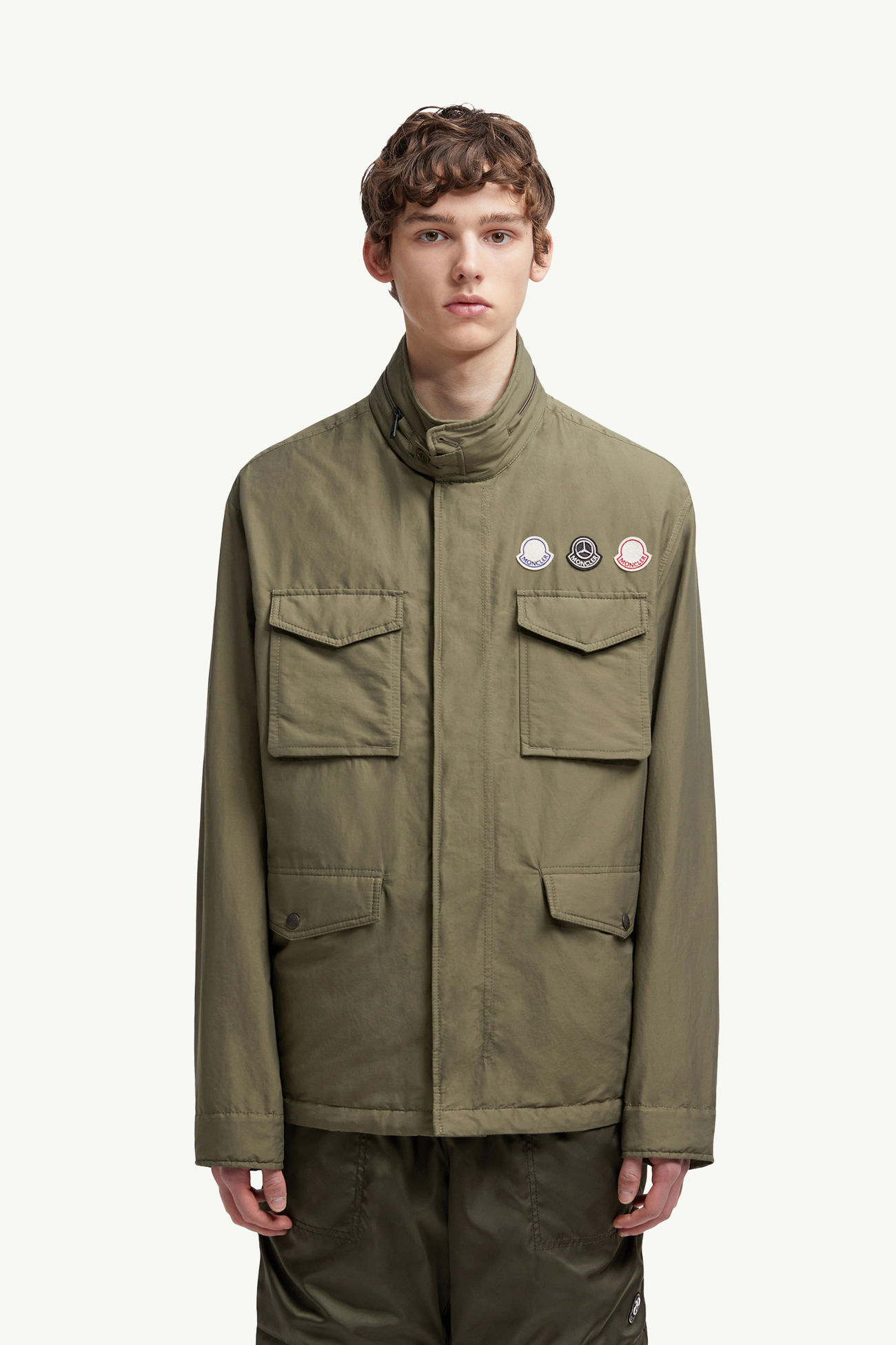 Moncler x Mercedes-Benz by NIGO Orus Daunen-Feldjacke Herren Olivgrün Moncler 3