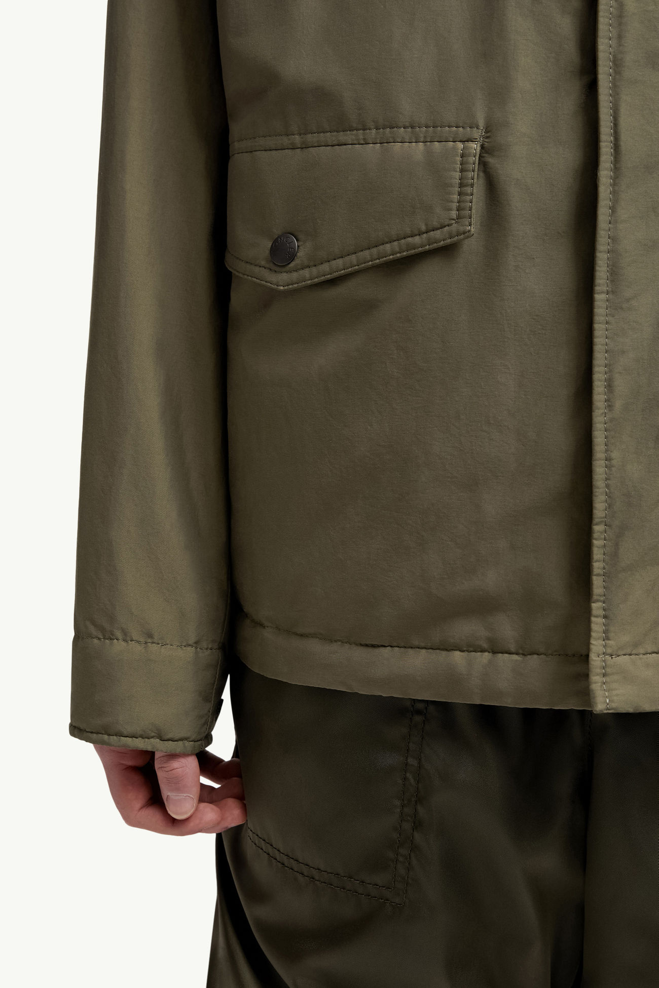 Moncler x Mercedes-Benz by NIGO Orus Daunen-Feldjacke Herren Olivgrün Moncler 6