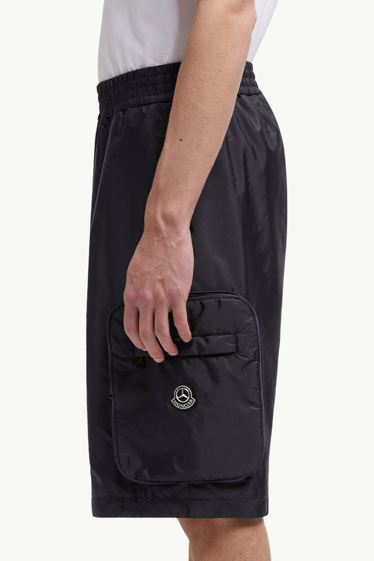 Moncler x Mercedes-Benz By NIGO verstaubare Bermudashorts Herren Navyblau Moncler 1
