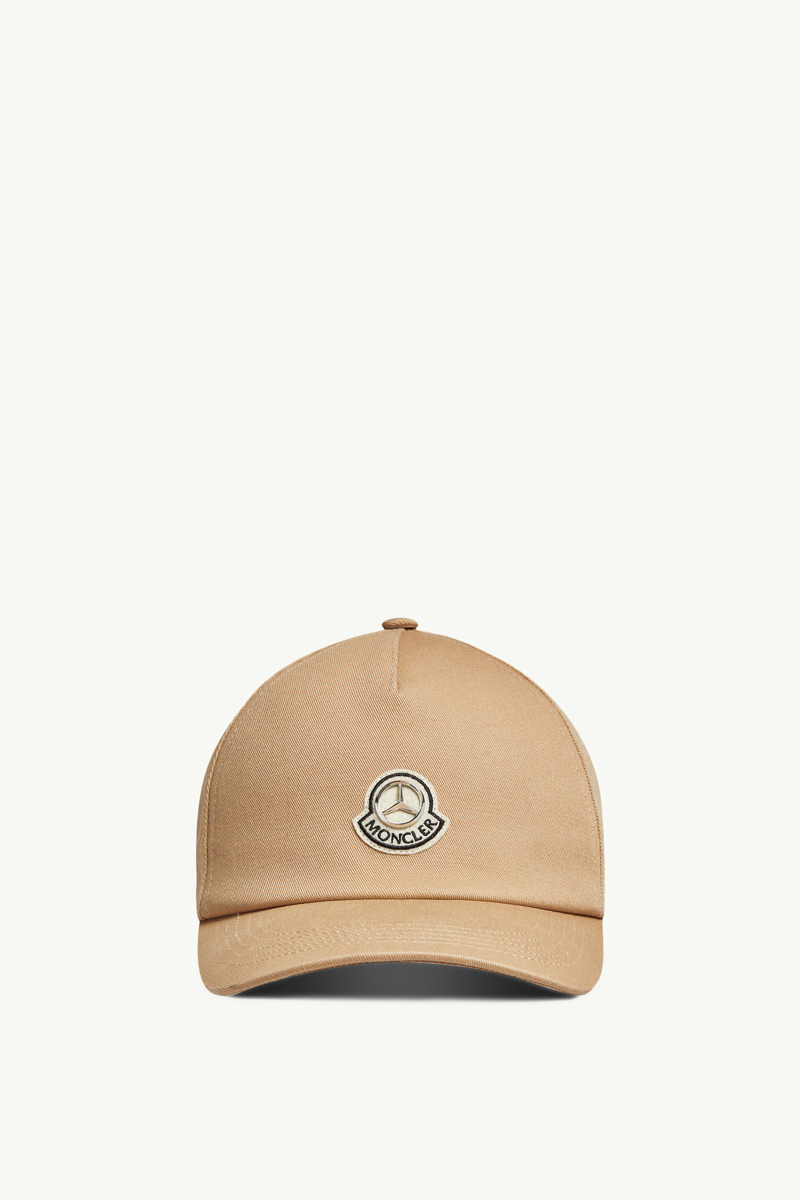 https://moncler-cdn.thron.com/api/v1/content-delivery/shares/dpx6uv/contents/K14013B0000804863222_F/image/K14013B0000804863222_F