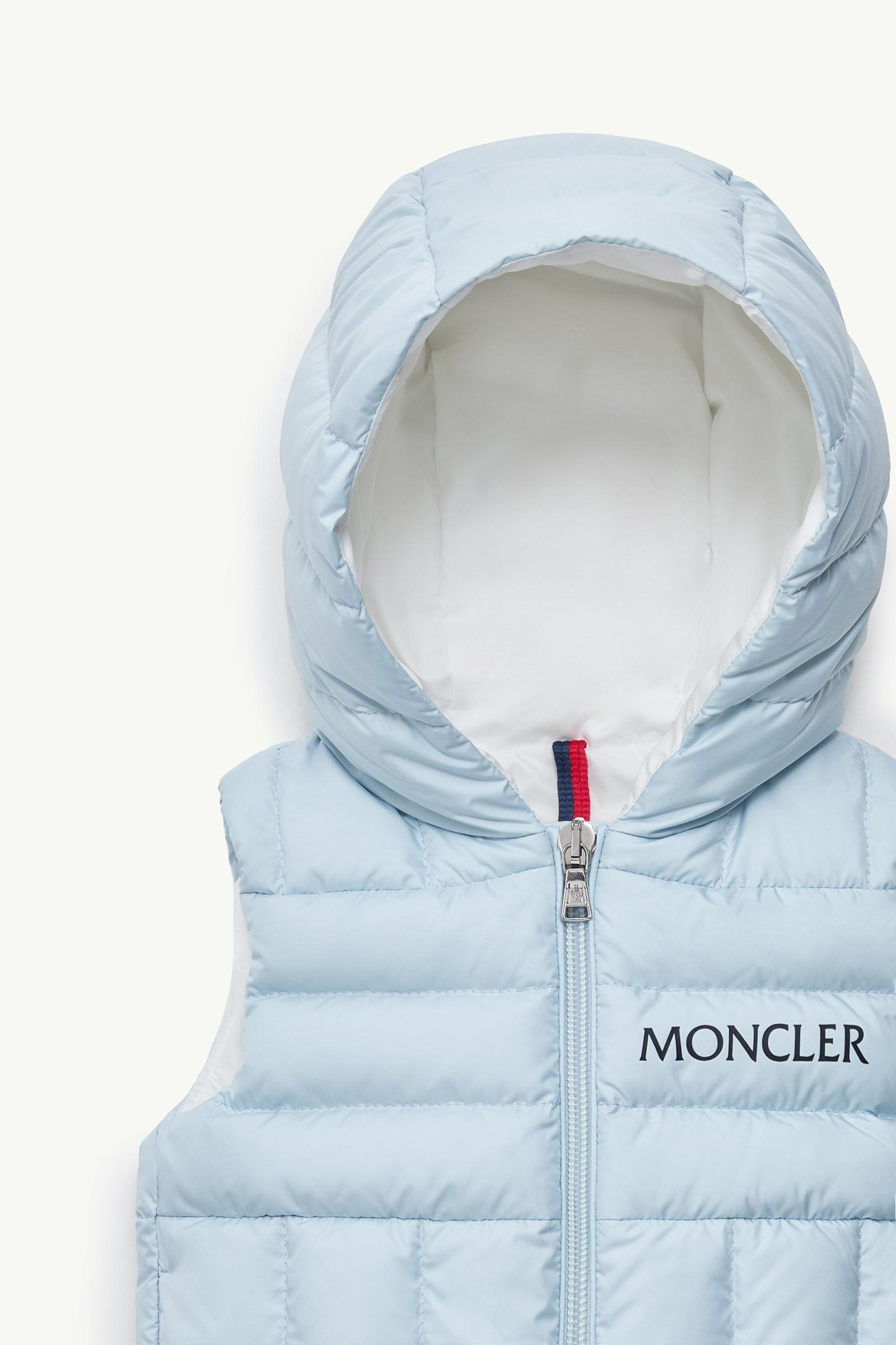 Nerville Hooded Down Gilet Boy Light Blue Moncler 1