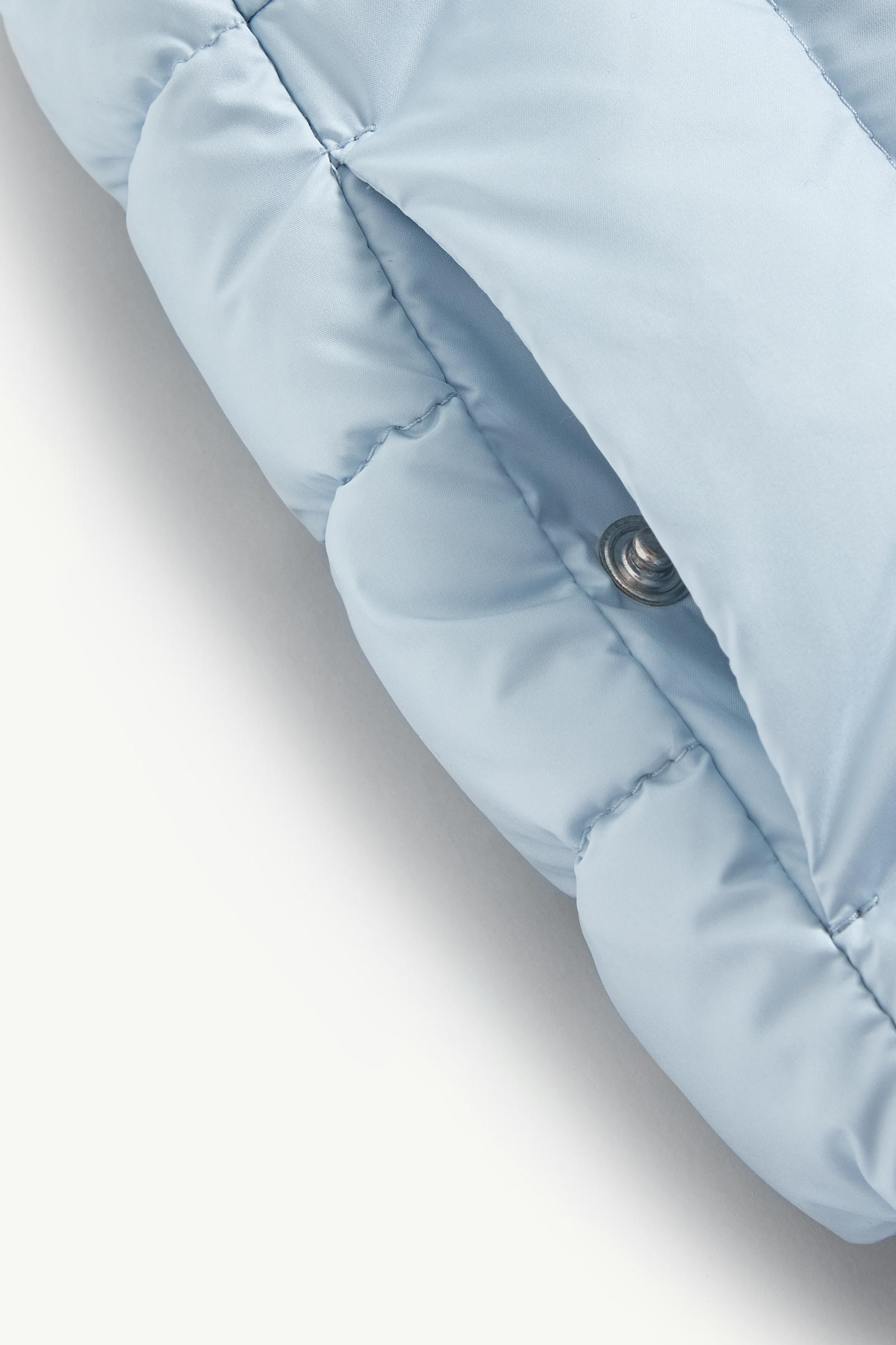 Nerville Hooded Down Gilet Boy Light Blue Moncler 3