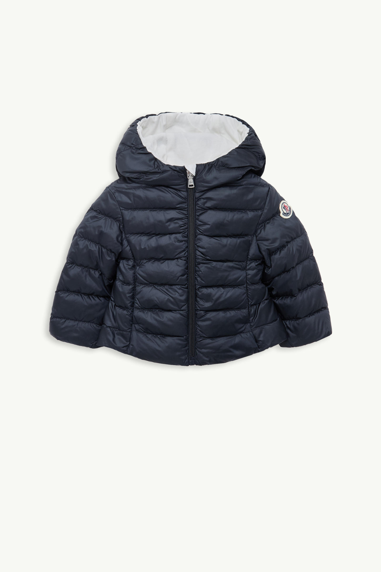 https://moncler-cdn.thron.com/api/v1/content-delivery/shares/dpx6uv/contents/K19511A00010597YF778_F/image/K19511A00010597YF778_F