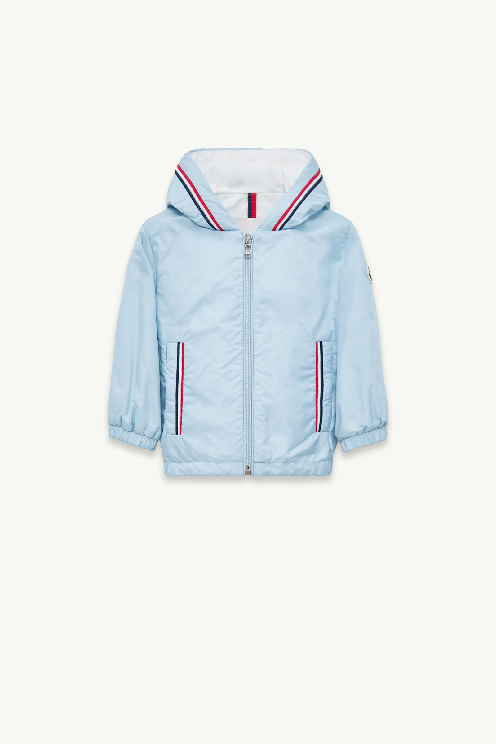 https://moncler-cdn.thron.com/api/v1/content-delivery/shares/dpx6uv/contents/K19511A0002053A5E711_F/image/K19511A0002053A5E711_F
