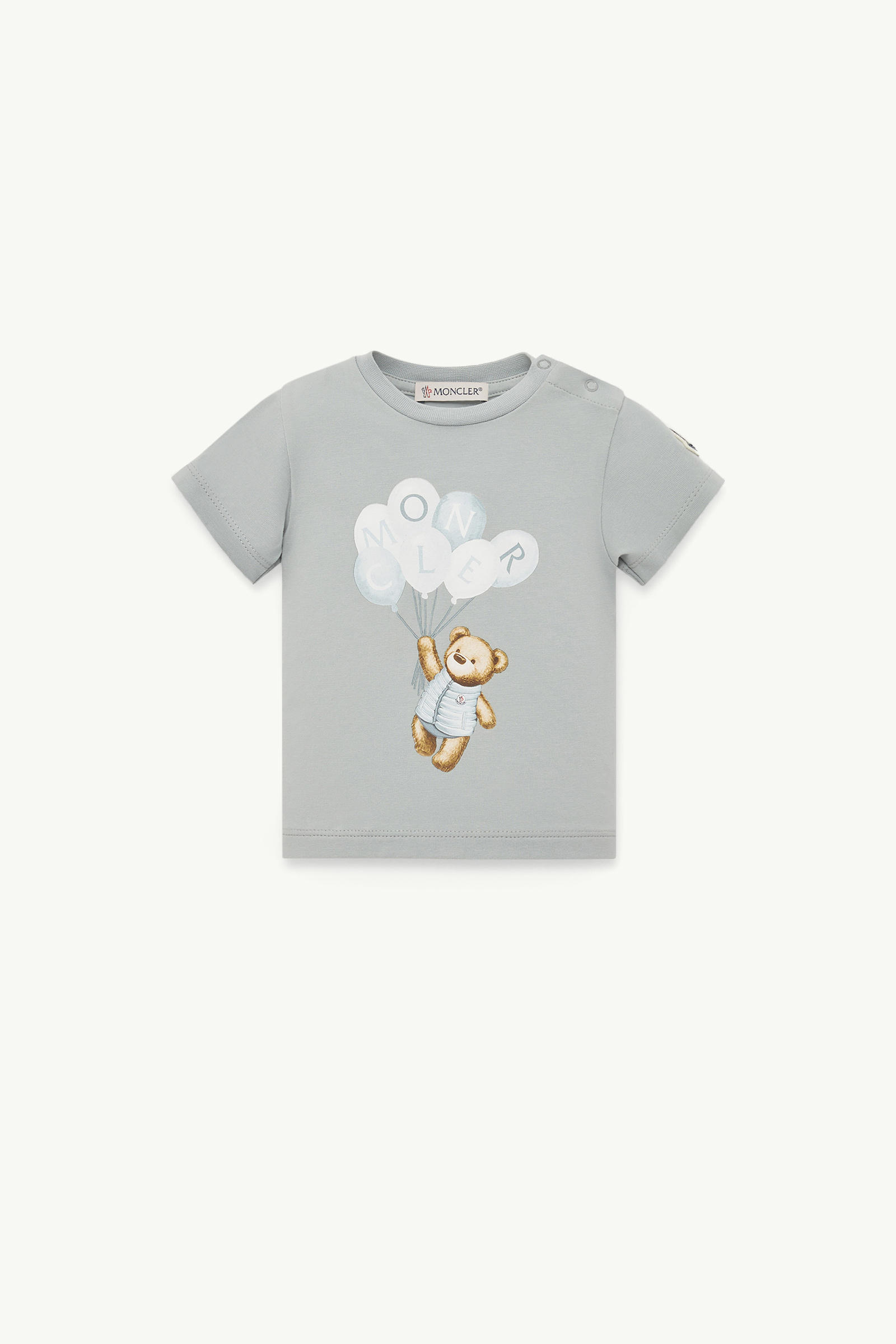 https://moncler-cdn.thron.com/api/v1/content-delivery/shares/dpx6uv/contents/K19518C0000989AUM906_F/image/K19518C0000989AUM906_F