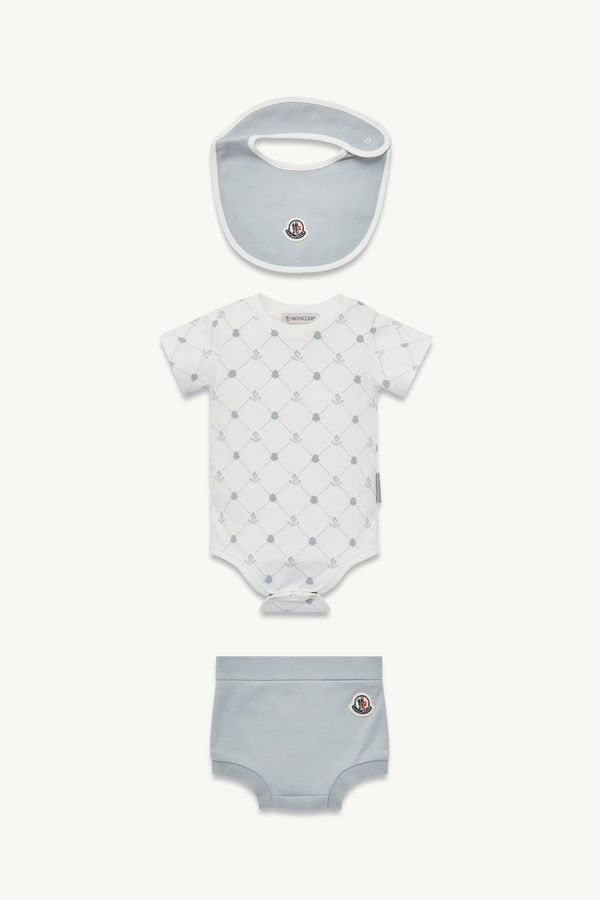 https://moncler-cdn.thron.com/api/v1/content-delivery/shares/dpx6uv/contents/K19518P0000489AT0F07_F/image/K19518P0000489AT0F07_F