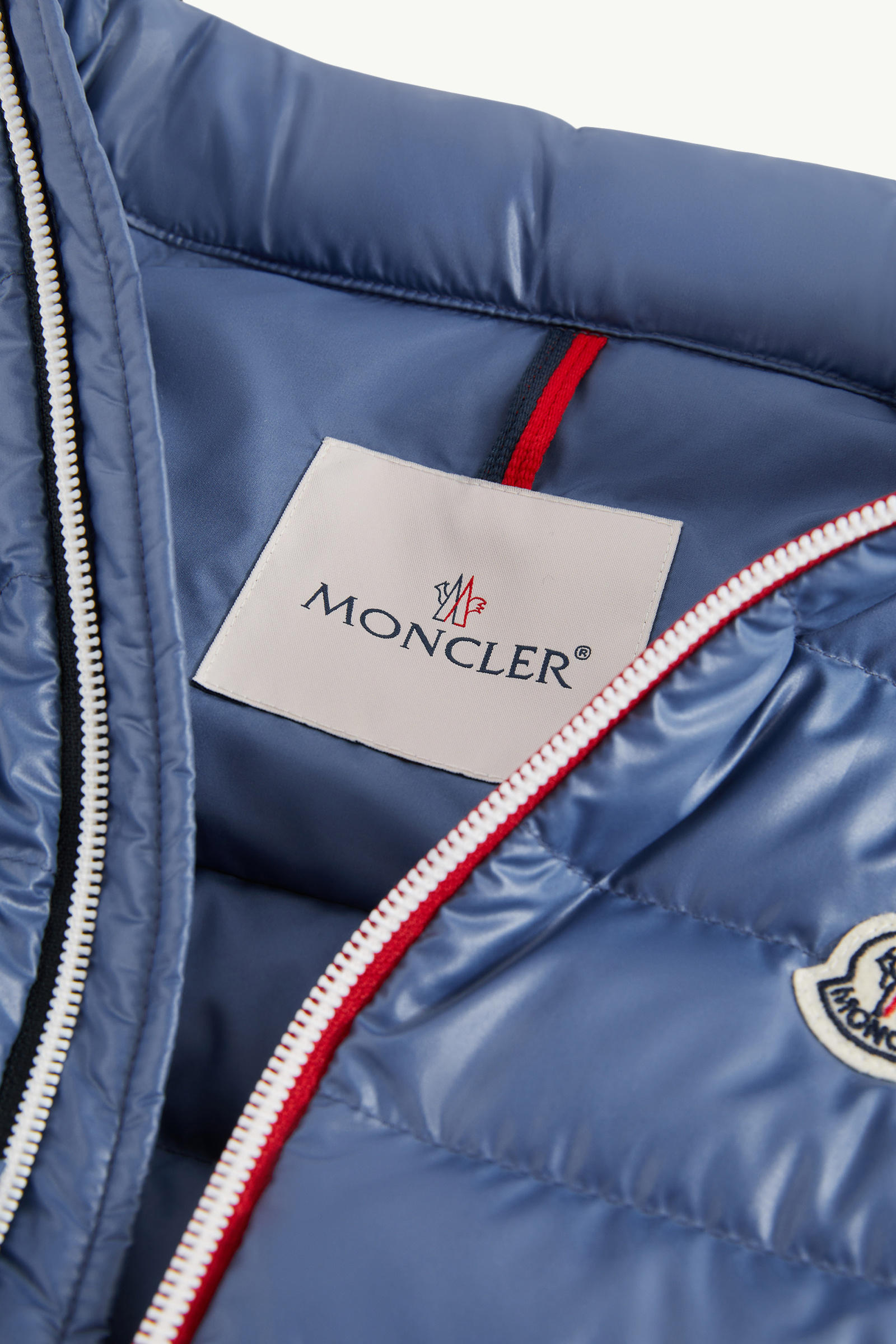 Apatou Hooded Down gilet Boy Pastel Blue Moncler 6