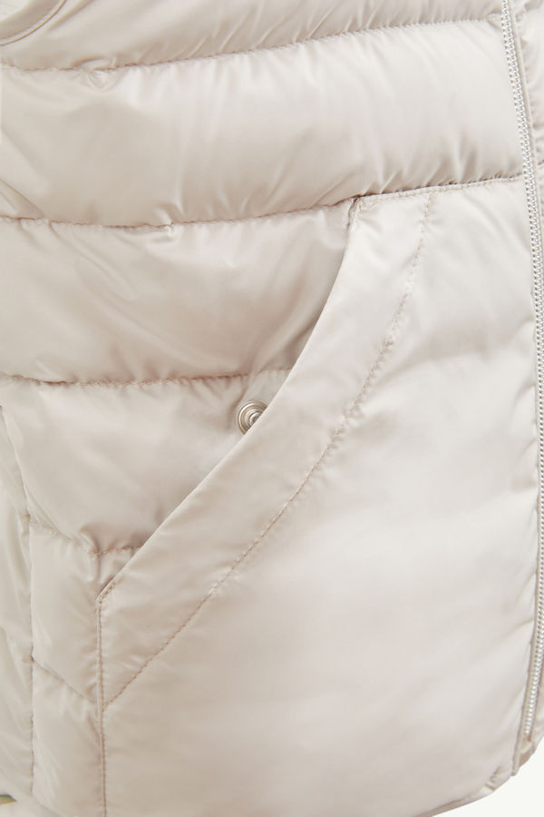 Dioper Down Gilet Boy Light Beige Moncler 3