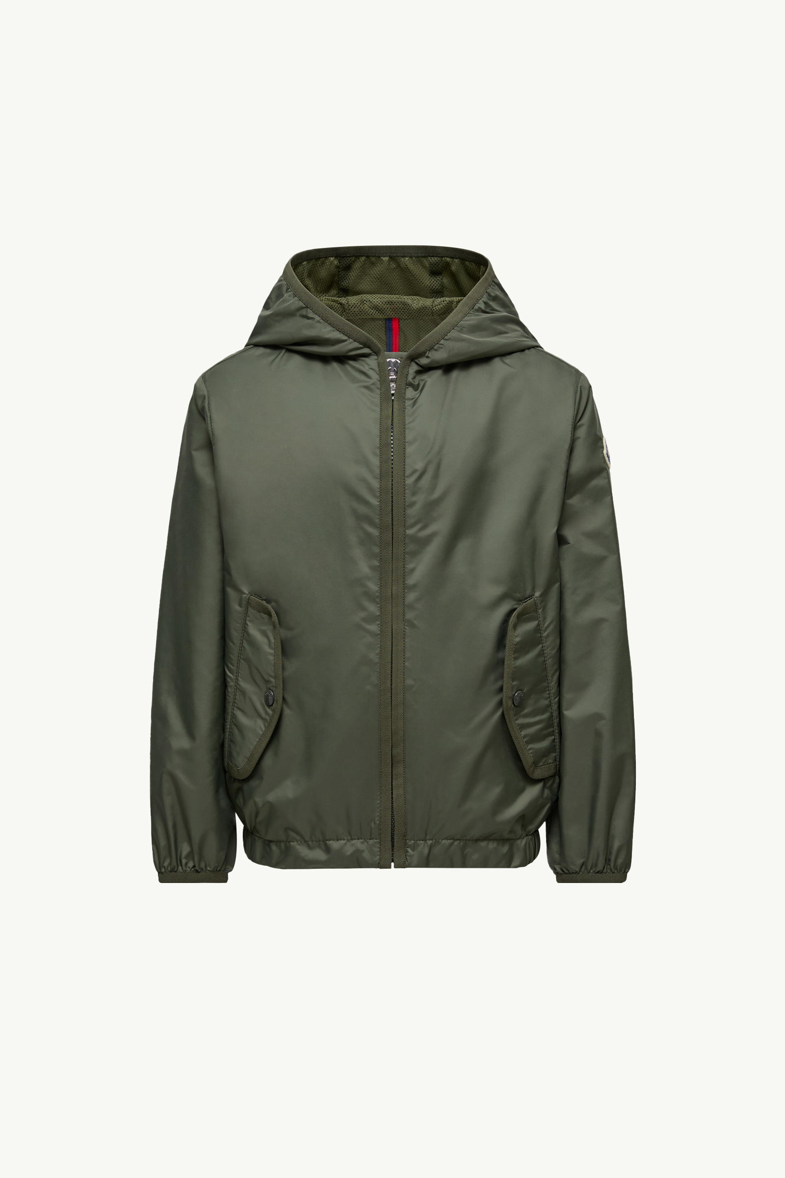 https://moncler-cdn.thron.com/api/v1/content-delivery/shares/dpx6uv/contents/K19541A0009353A5E891_F/image/K19541A0009353A5E891_F