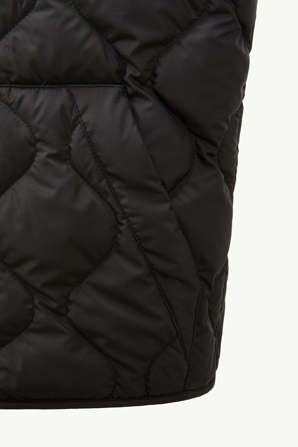 Nisha Down Gilet Boy Black Moncler 4