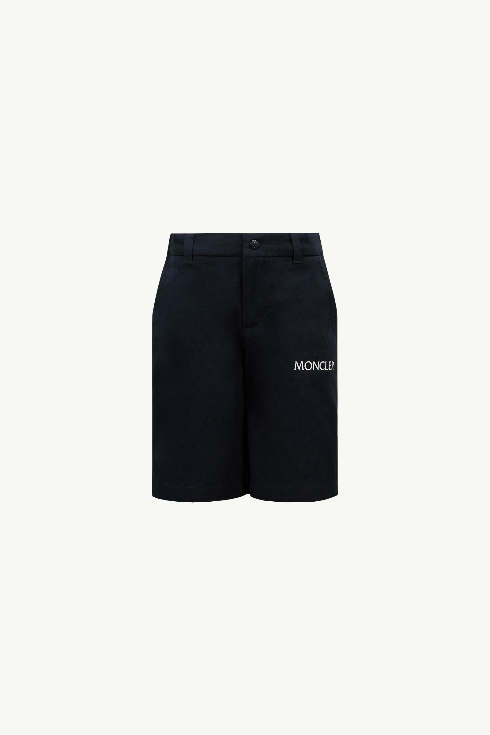 https://moncler-cdn.thron.com/api/v1/content-delivery/shares/dpx6uv/contents/K19542B00002597G4744_F/image/K19542B00002597G4744_F