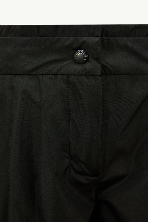 Pleated Shorts Girl Black Moncler 3