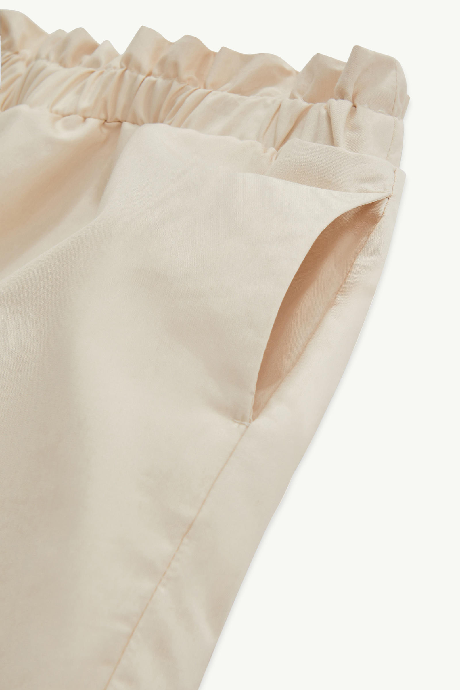 Ruffle-Trimmed Cotton Blend Shorts Girl Light Beige Moncler 5