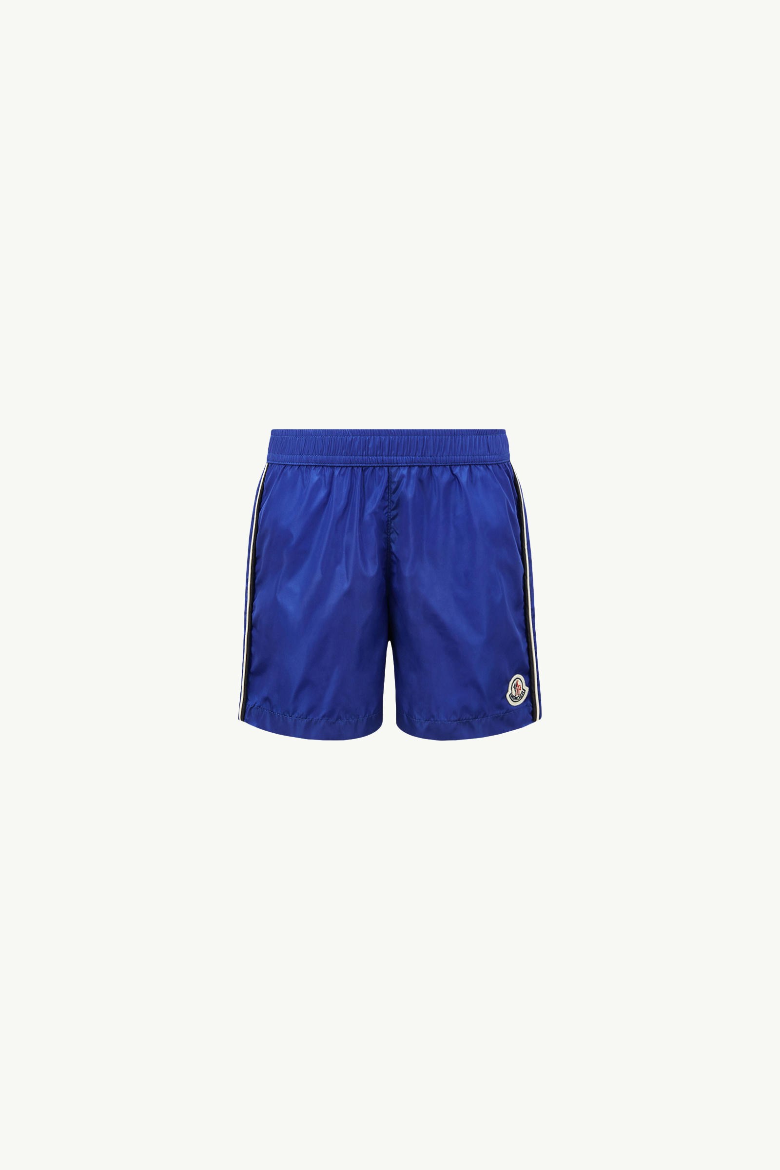 https://moncler-cdn.thron.com/api/v1/content-delivery/shares/dpx6uv/contents/K19542C0000953326739_F/image/K19542C0000953326739_F
