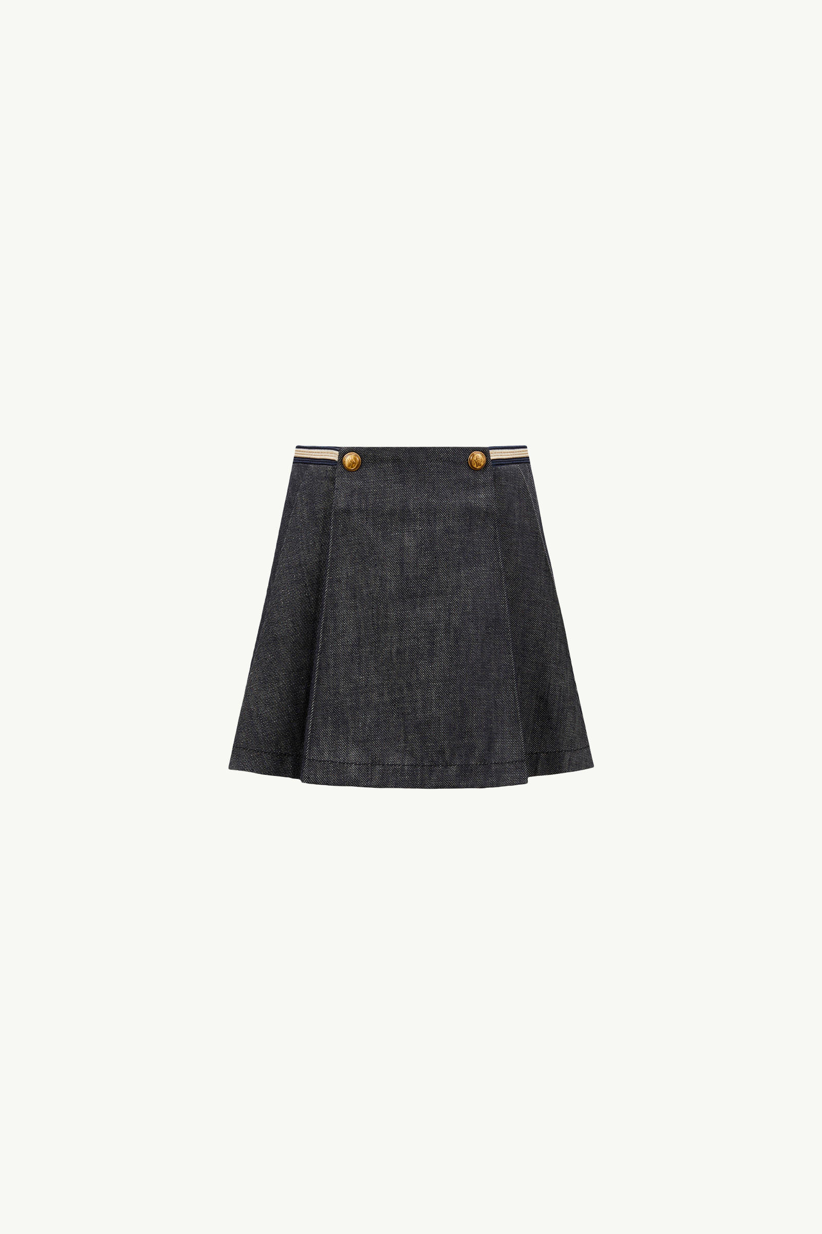 https://moncler-cdn.thron.com/api/v1/content-delivery/shares/dpx6uv/contents/K19542D00001598DA77A_F/image/K19542D00001598DA77A_F
