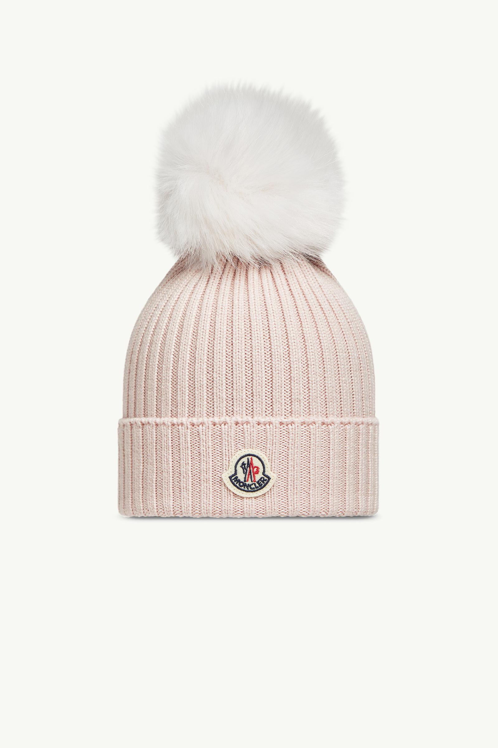 Wool Beanie with Pom Pom_findInBoutique_image