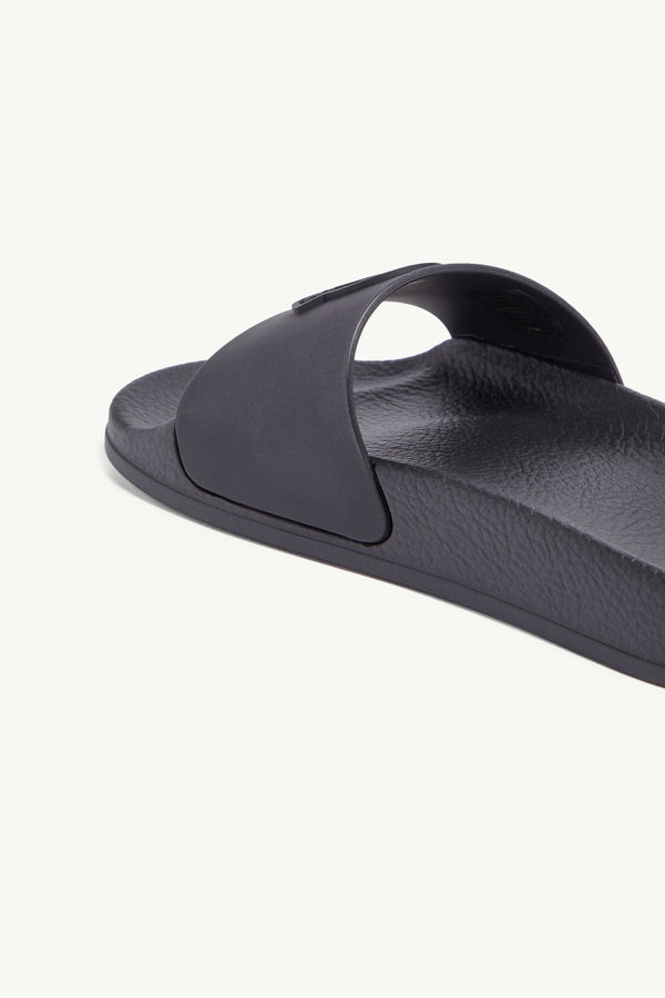 Petit Basile Rubber Sliders Gender Neutral Black Moncler 2