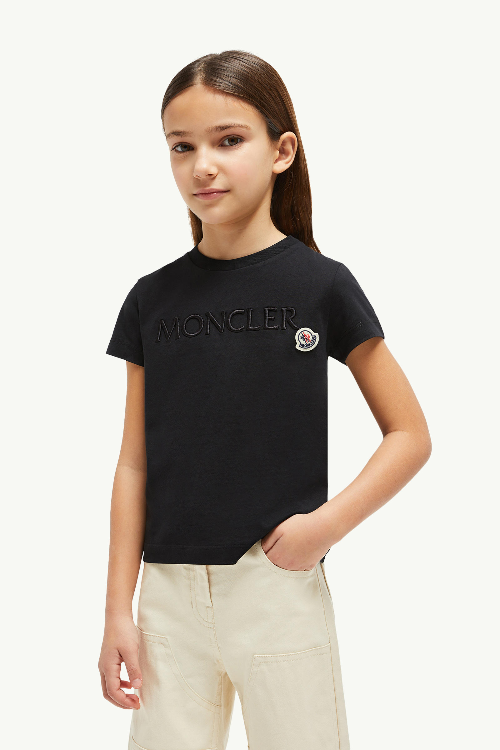 T-Shirt aus Baumwolle mit gesticktem Logo Mädchen Schwarz Moncler 1